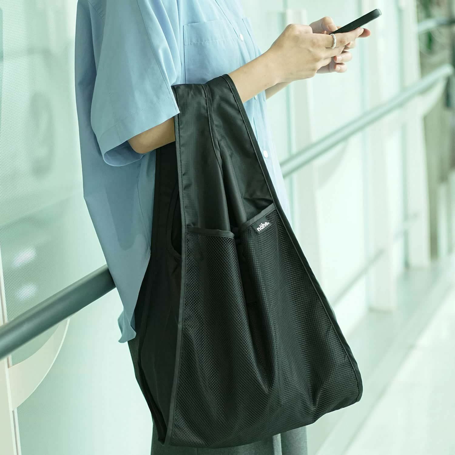 Nähe : Shopper Bag M : Black