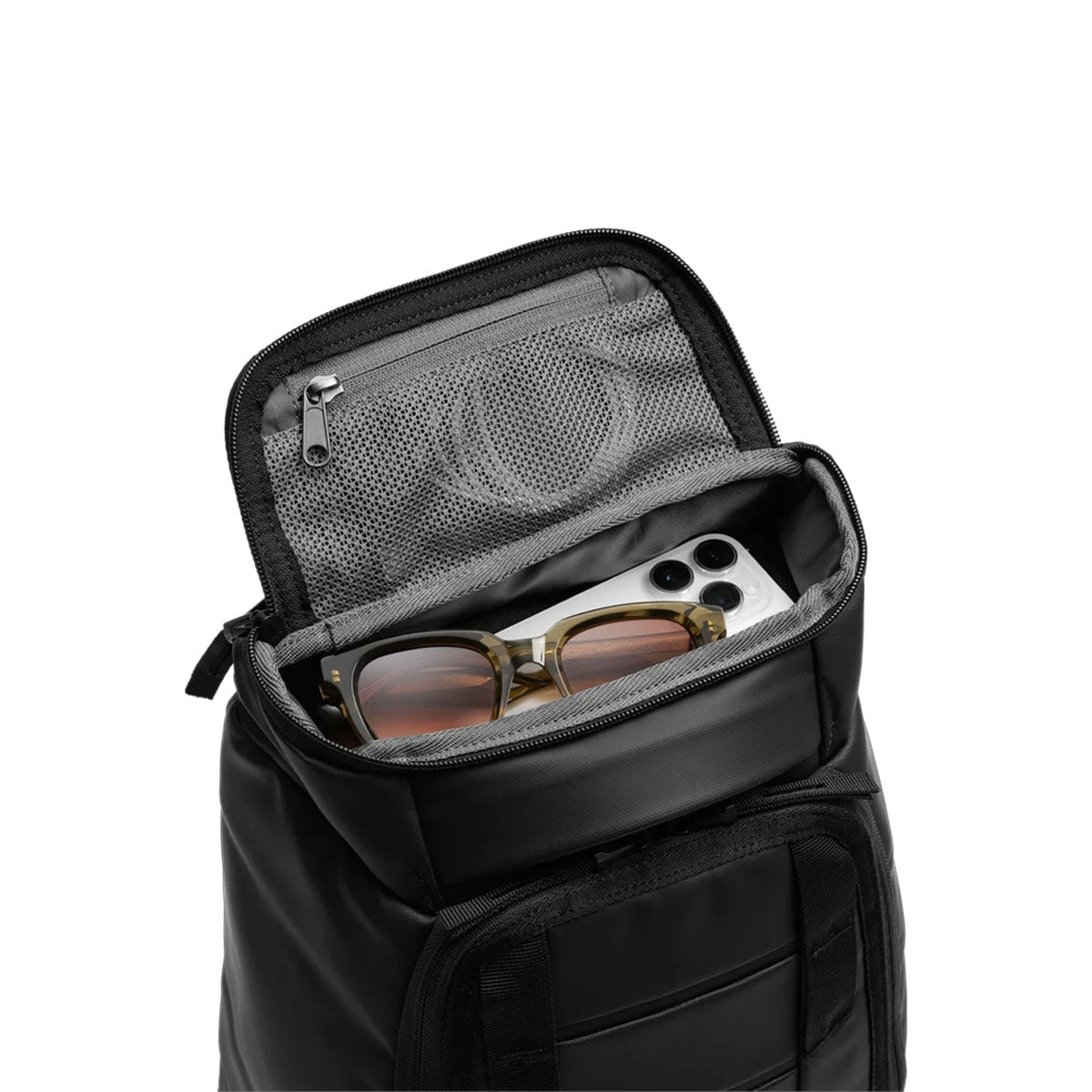 Db Journey : Hugger Backpack 20L : Blue Hour