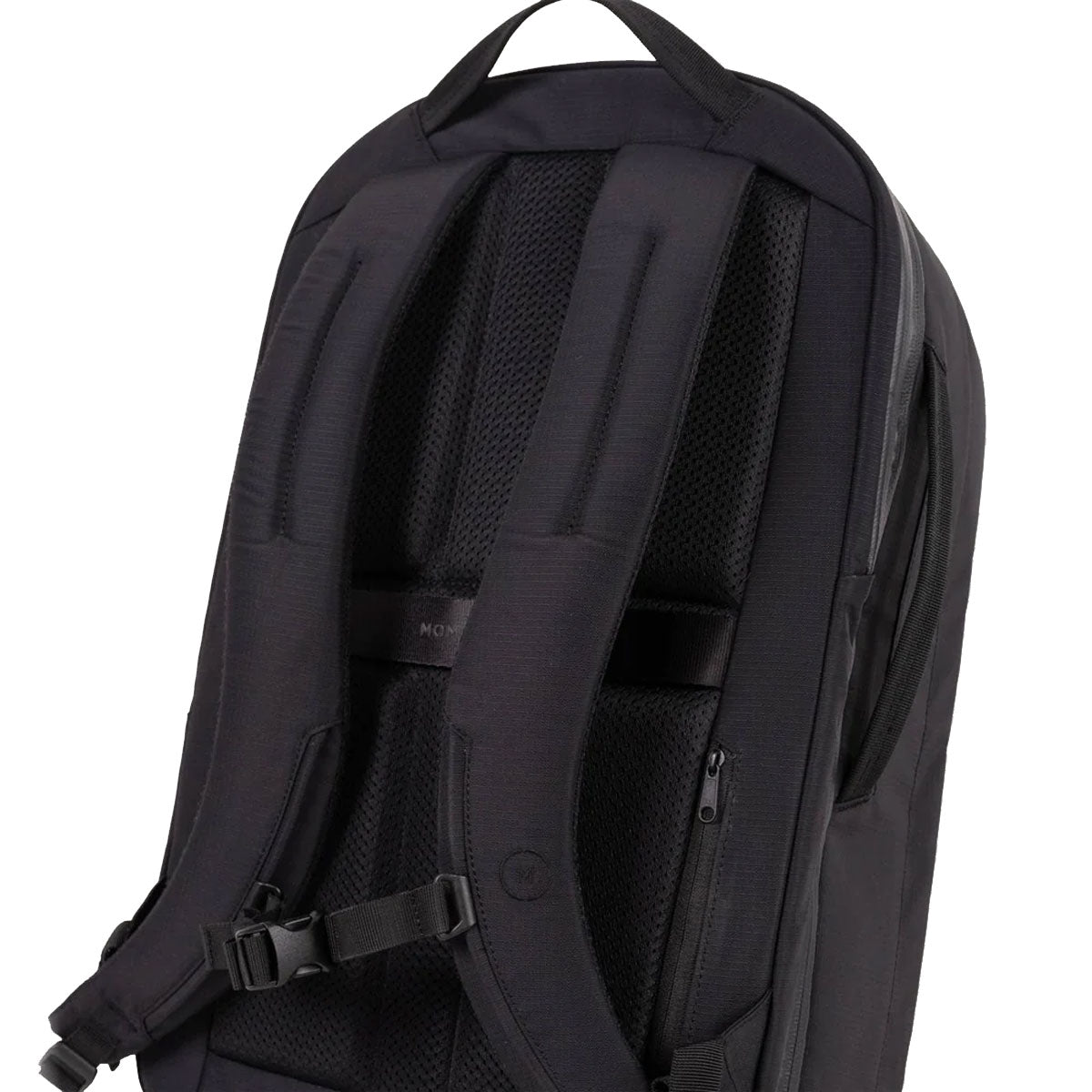 Moment : Everything Backpack 28L Weekender : Black