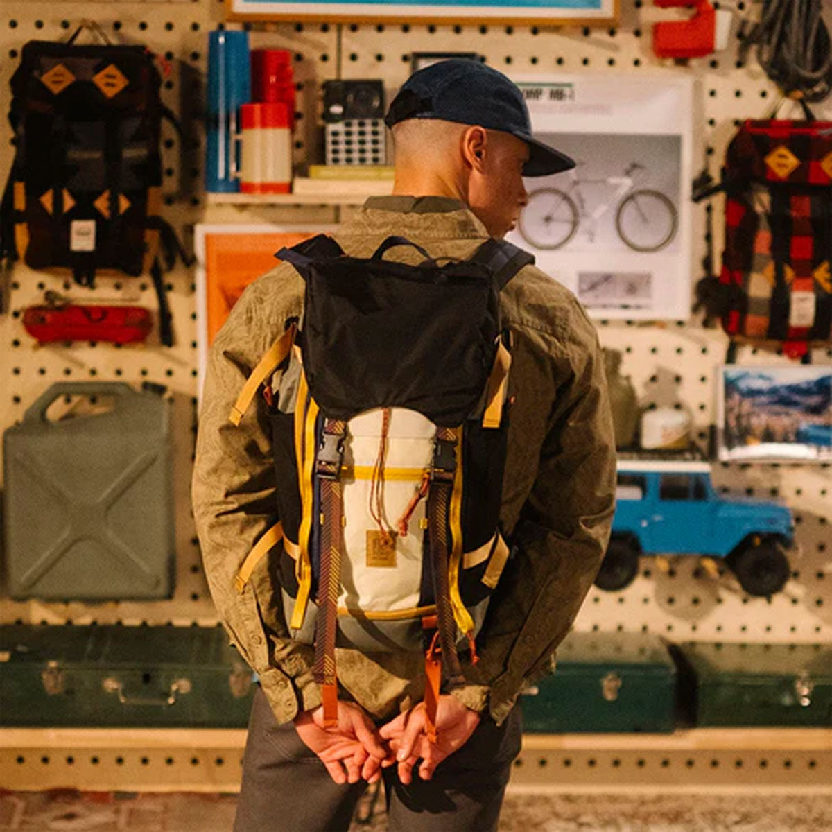 Topo Designs : Rover Trail Pack 22L