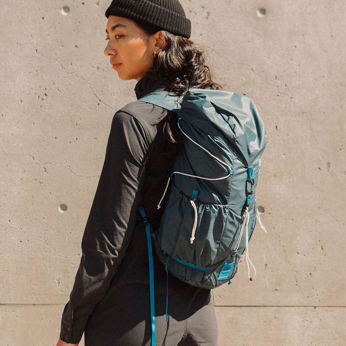 Topo Designs : TopoLite Cinch Pack 16L : Black