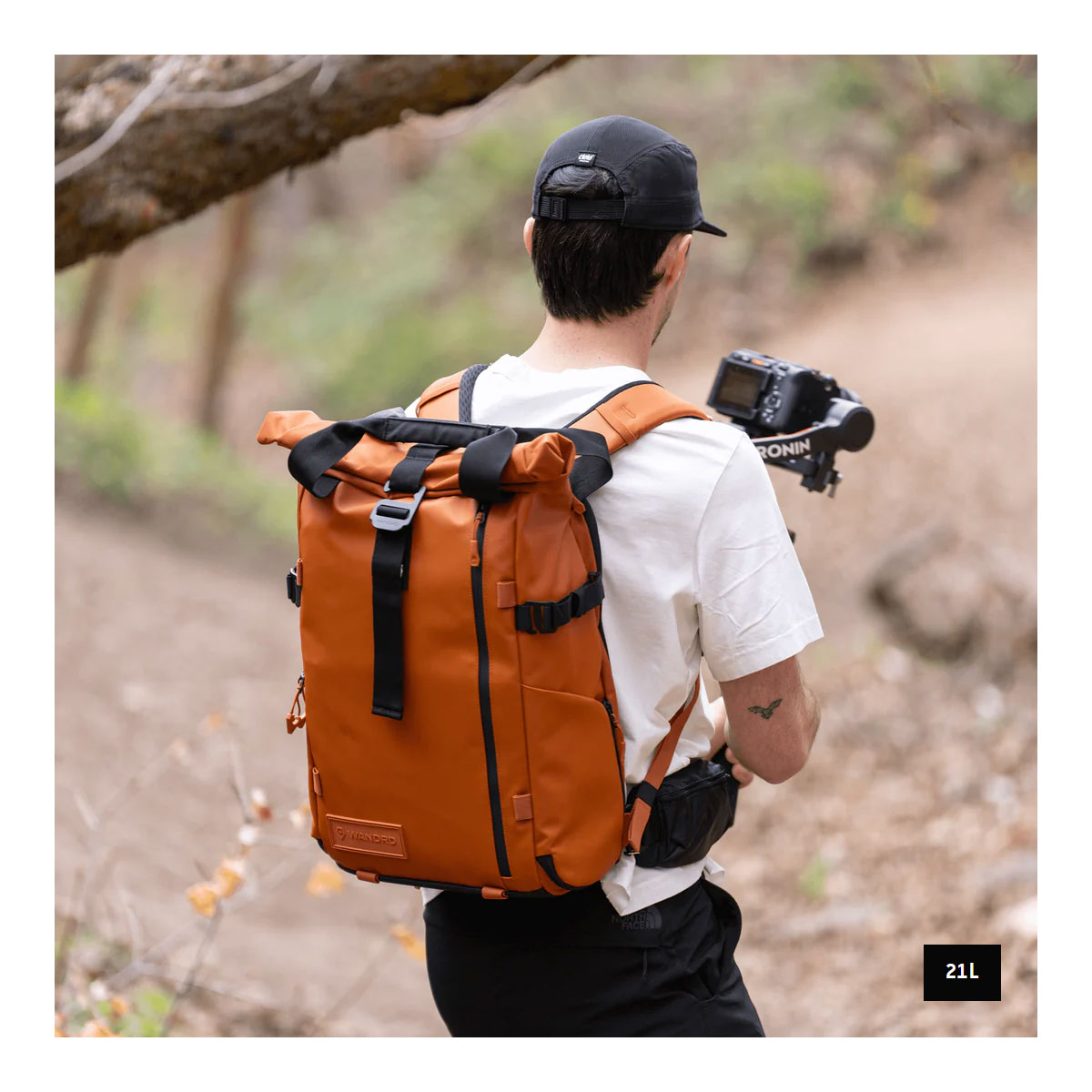 Wandrd : PRVKE V4 Backpack : Sedona Orange
