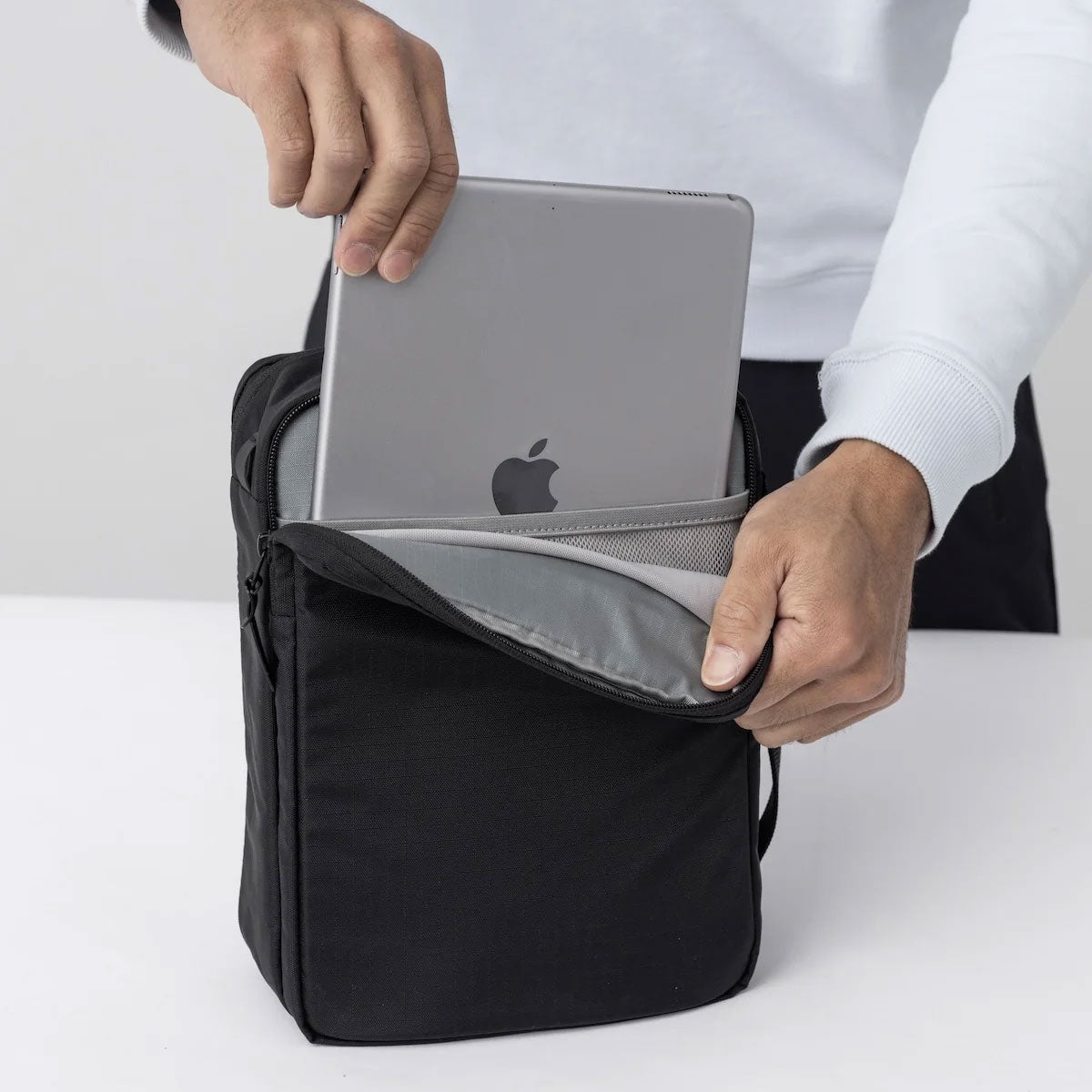 Black Ember : Boarding Kit 4L