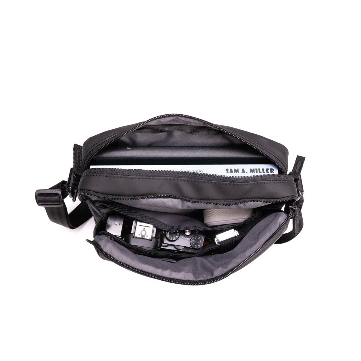Chrome Industries : Pac Shoulder Pouch 3L : Matte Black