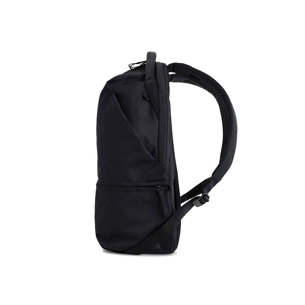 Urth : Arkose 20L Backpack  : Black