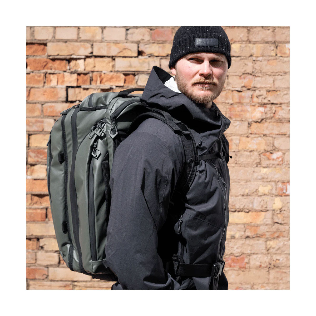 Wandrd : Transit Travel Backpack : Wasatch Green