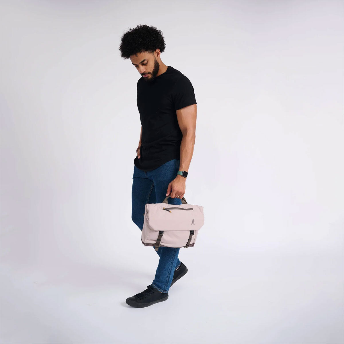 Boundary Supply : Rennen Shoulder Bag : Clay