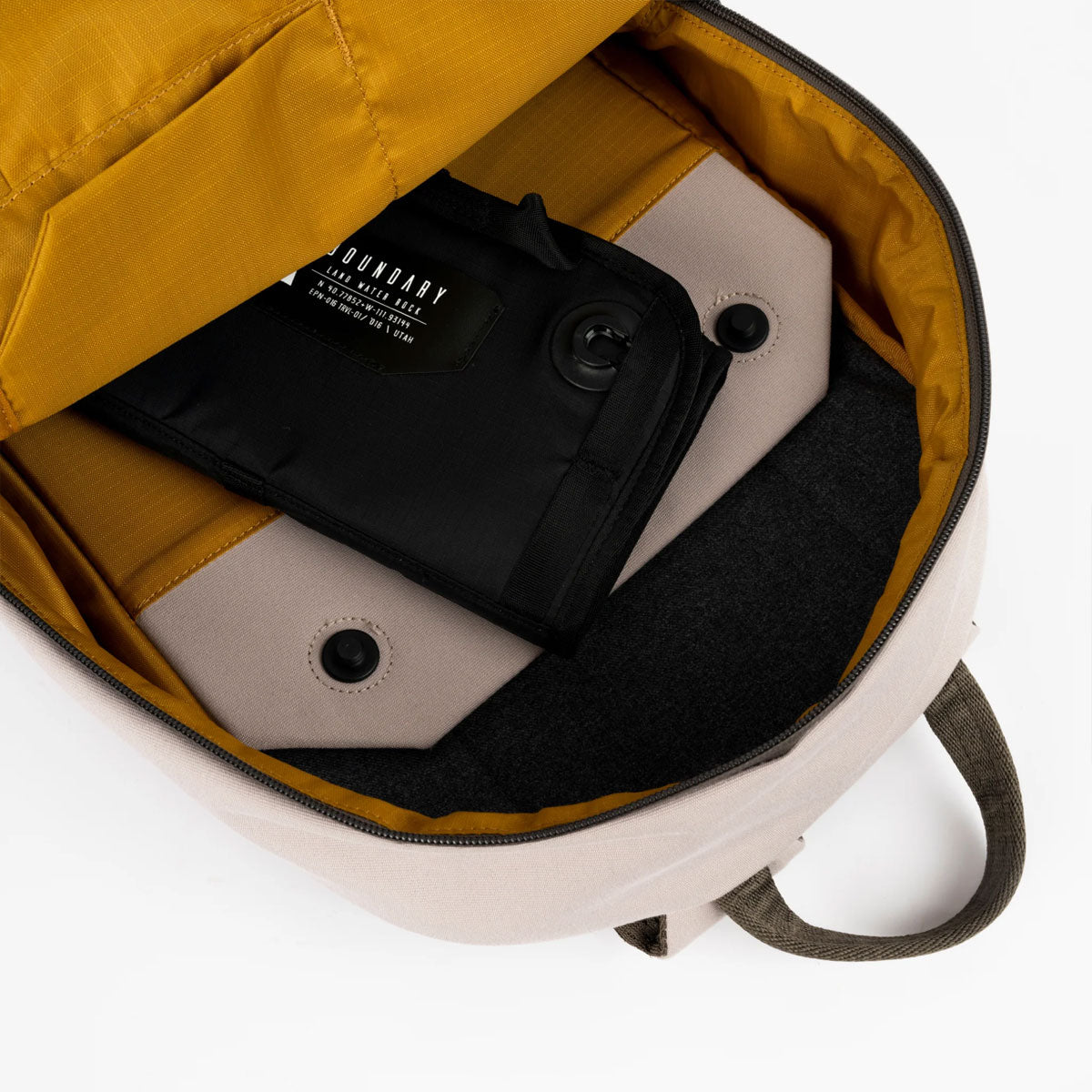 Boundary Supply : Tech Roll