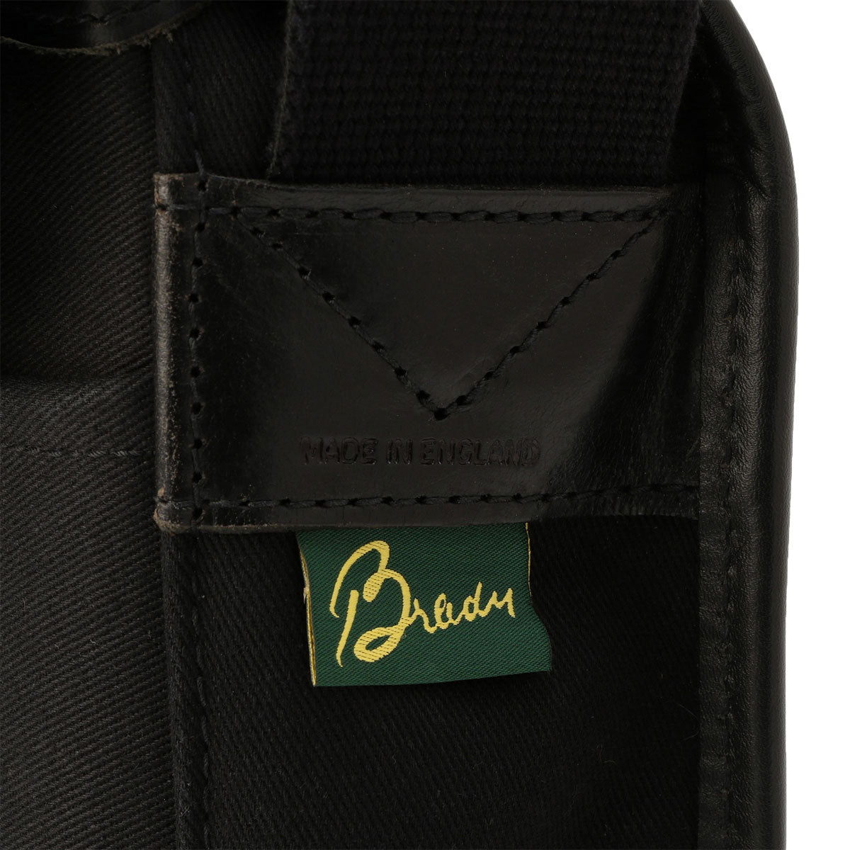 【美品】BRADY STOUR BLACK MADE IN ENGLAND Stour by Brady | The Bag Creature