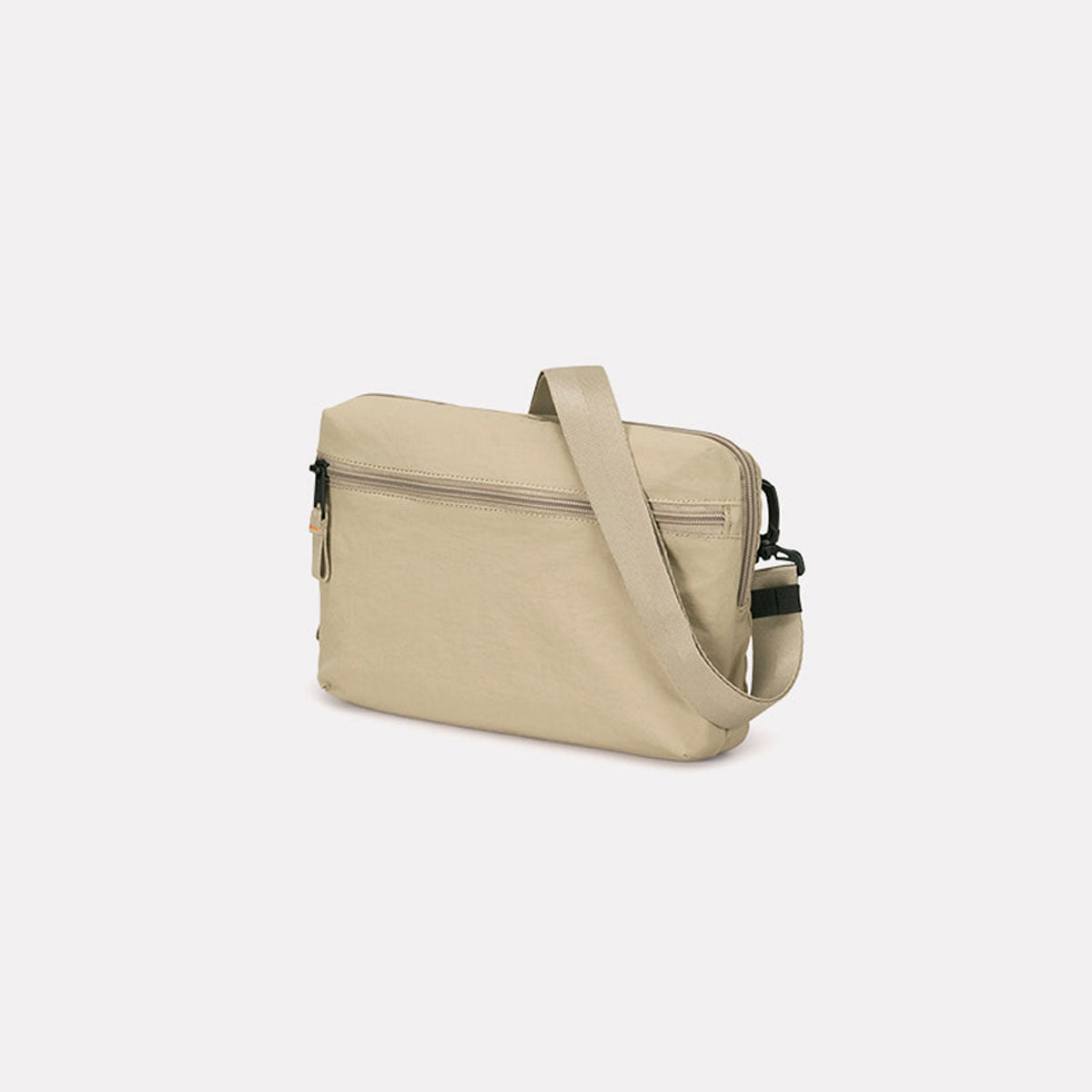 Branden : Multi-packable Boston Bag (29L-36L) : Beige
