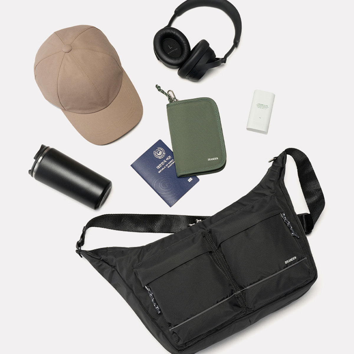 Branden : Safe Cross Body Bag L (RFID) : Black