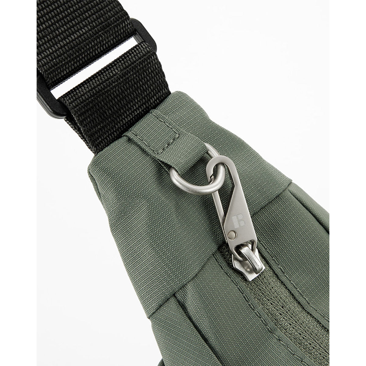 Branden : Safe Cross Body Bag S (RFID) : Light Beige