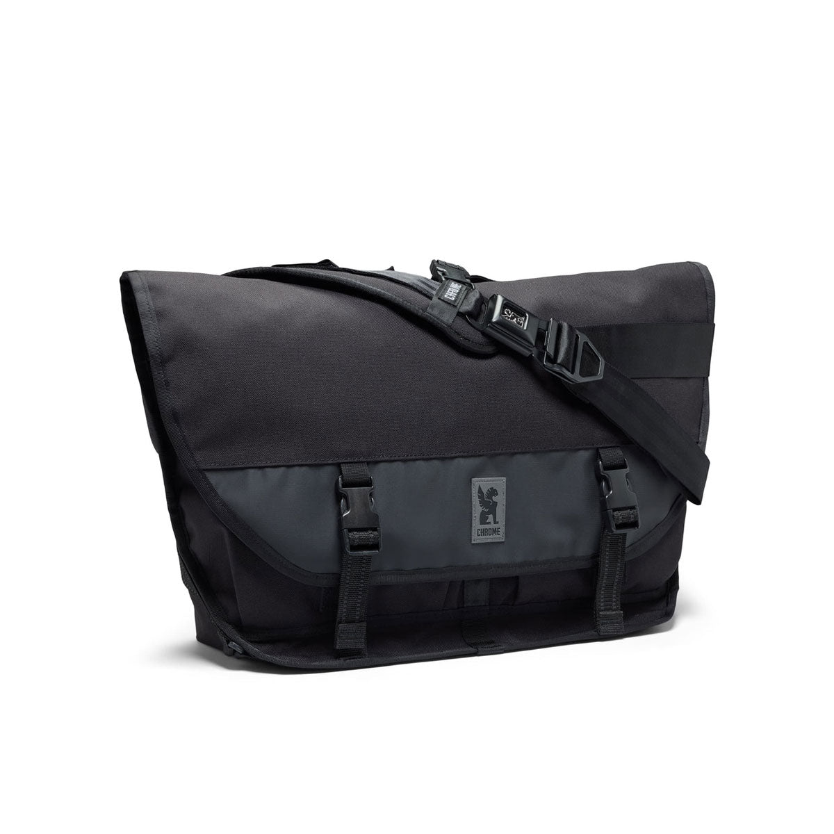 [PO] Chrome Industries : Citizen 24L Messenger Bag : Black