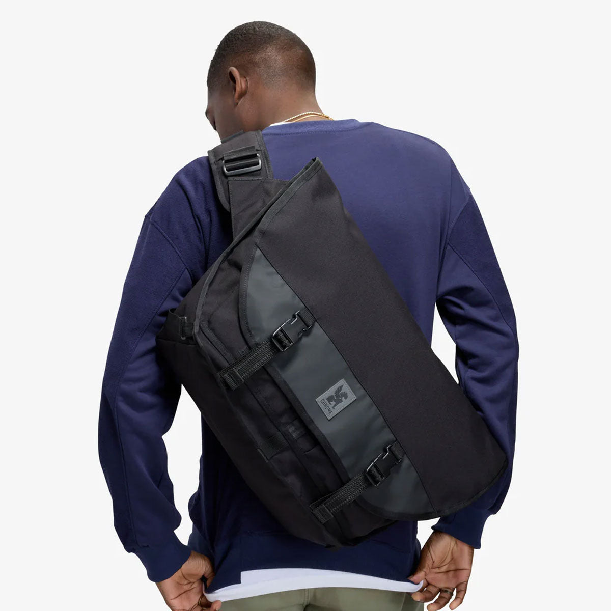 Citizen Messenger 24L by Chrome Industries| The Bag Creature