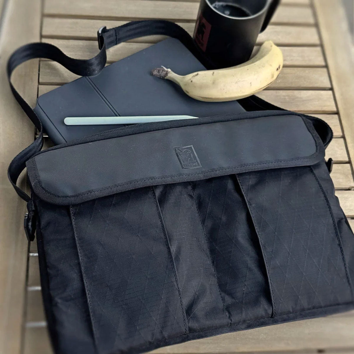 Chrome Industries : Laptop Sleeve : Black X
