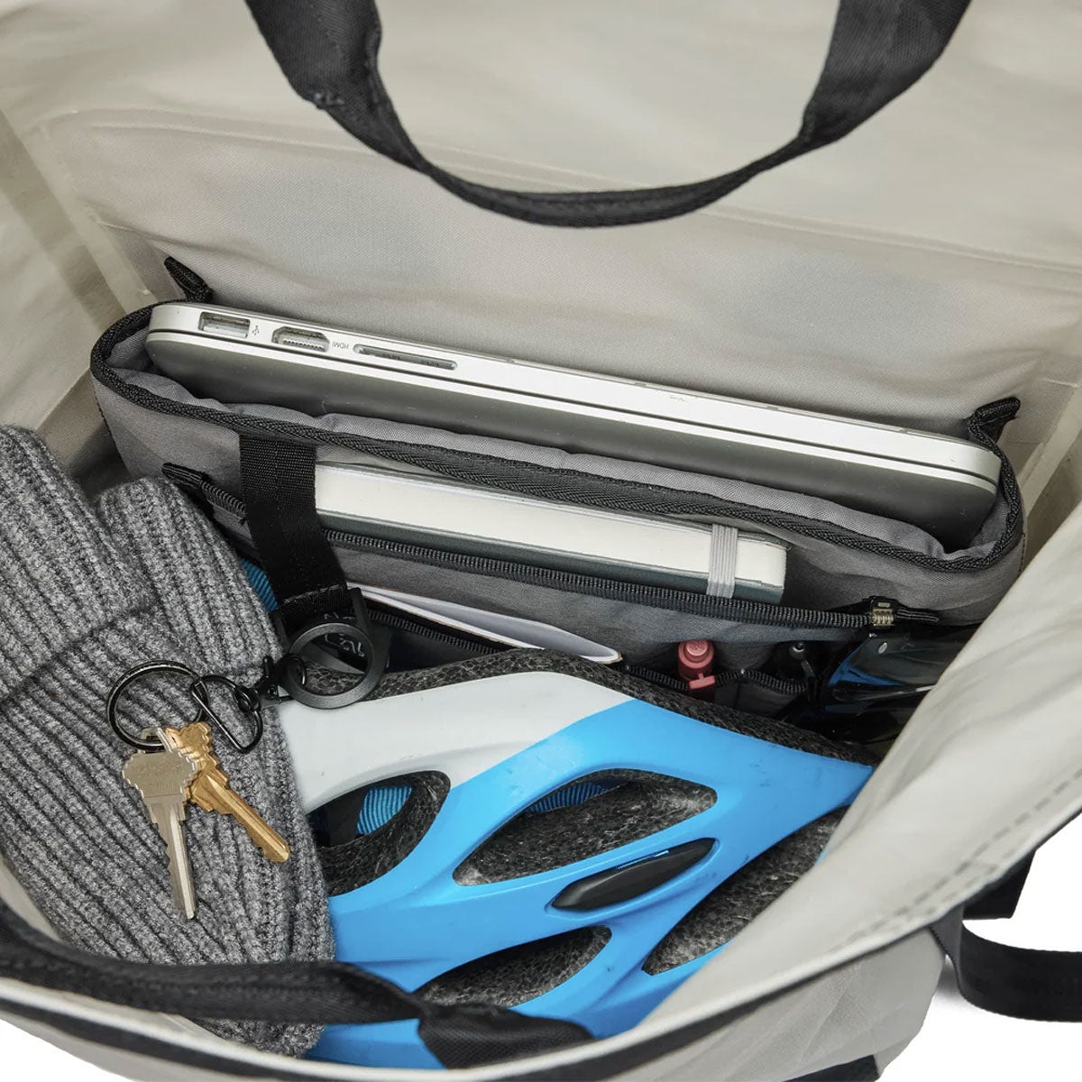 Chrome Industries : Urban Ex Backpack 20L : Future White