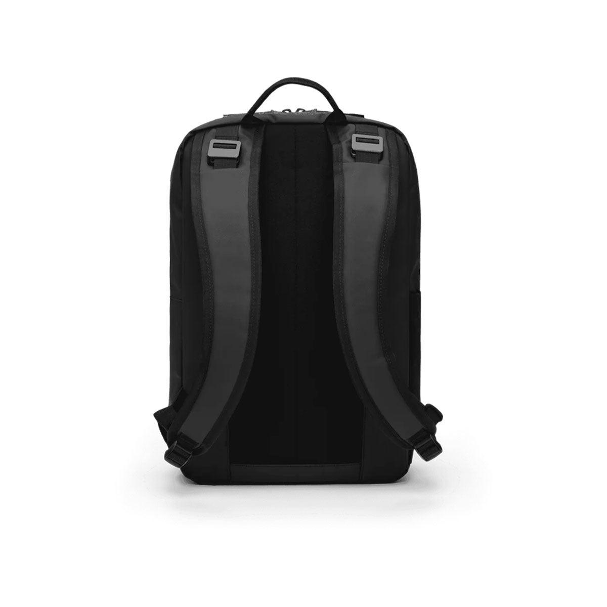 Db Journey : Daypack 17L : Black Out