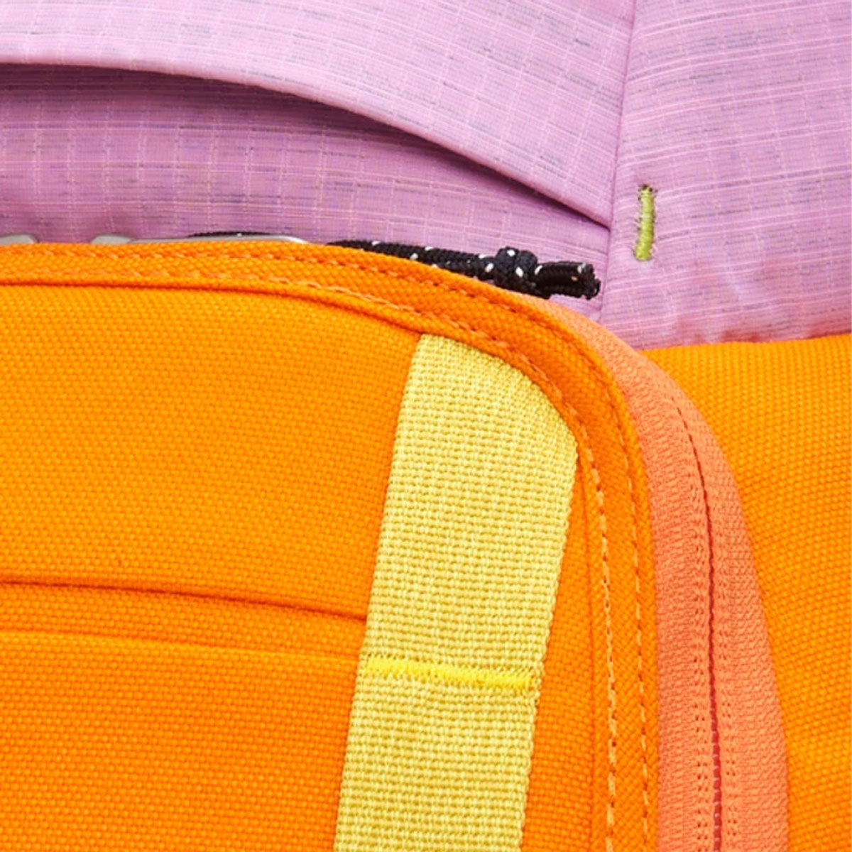Db Journey : Hugger Backpack 25L : Amber Teal