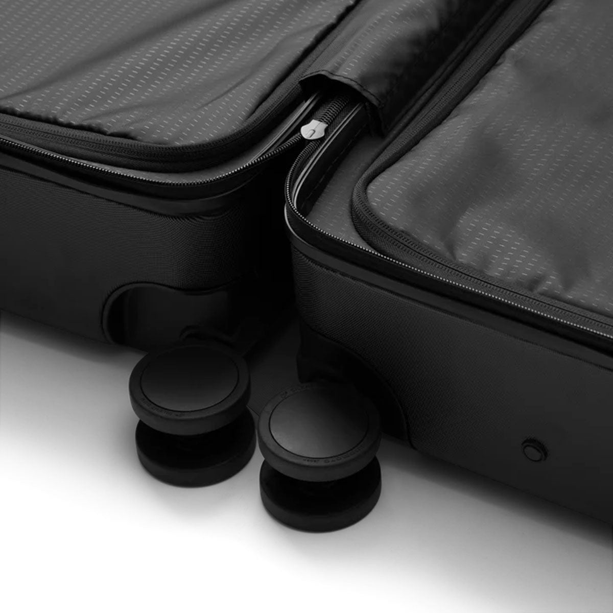 Db Journey : Ramverk Check-in Luggage Large : Black Out