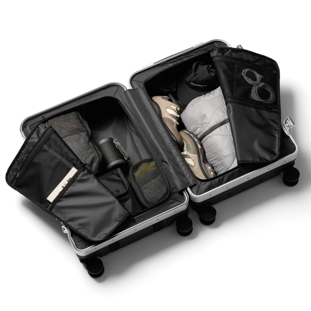 Db Journey : Ramverk Pro Check-in Luggage Medium 67L : Black Out