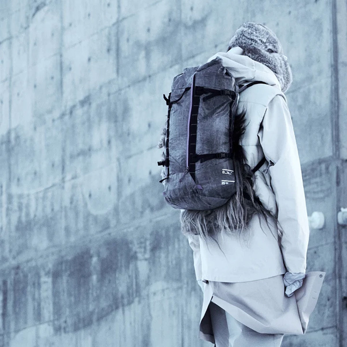 Db Journey : Weigh Lighter Backpack 25L : Weigh Darker