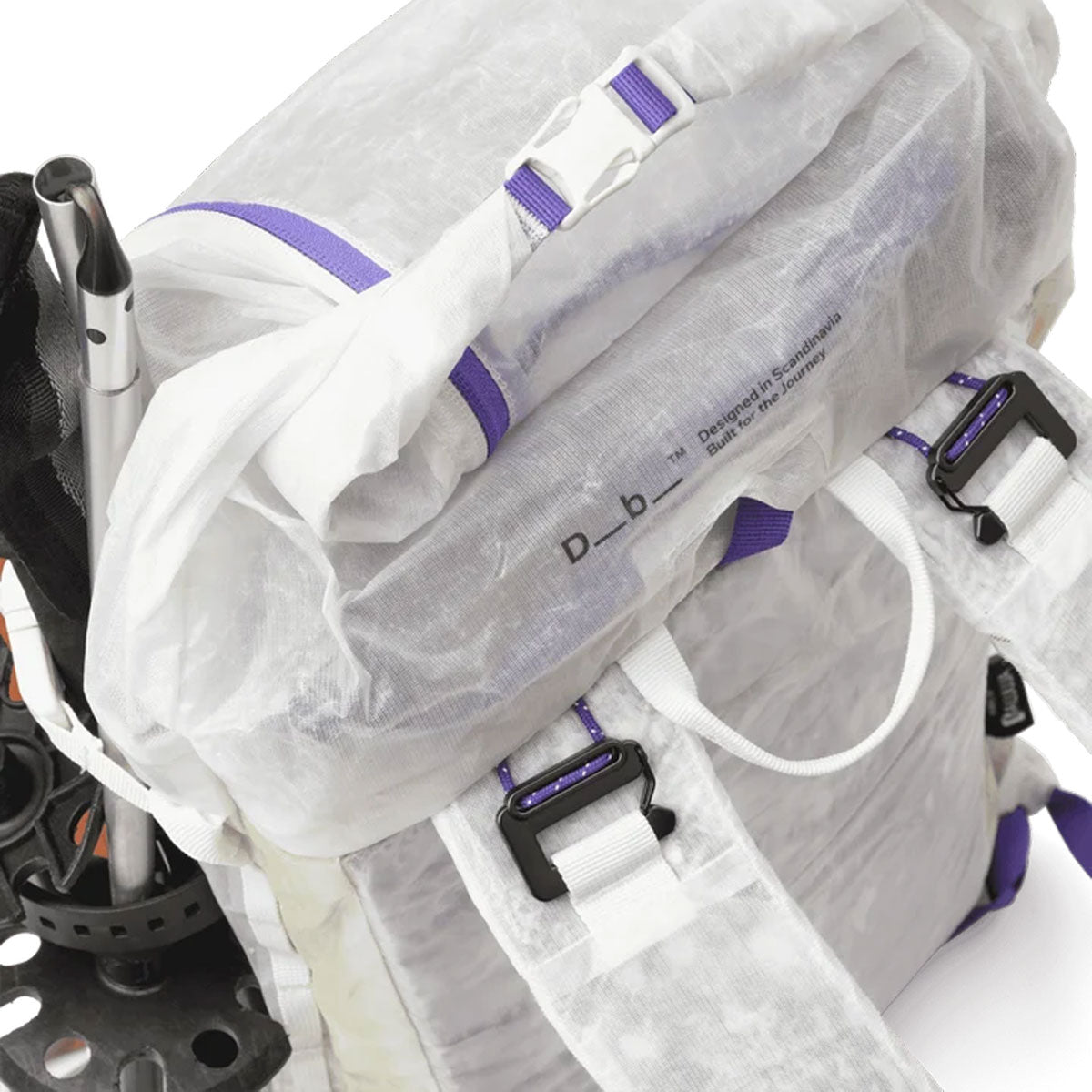 Db Journey : Weigh Lighter Backpack 25L : Weigh Darker