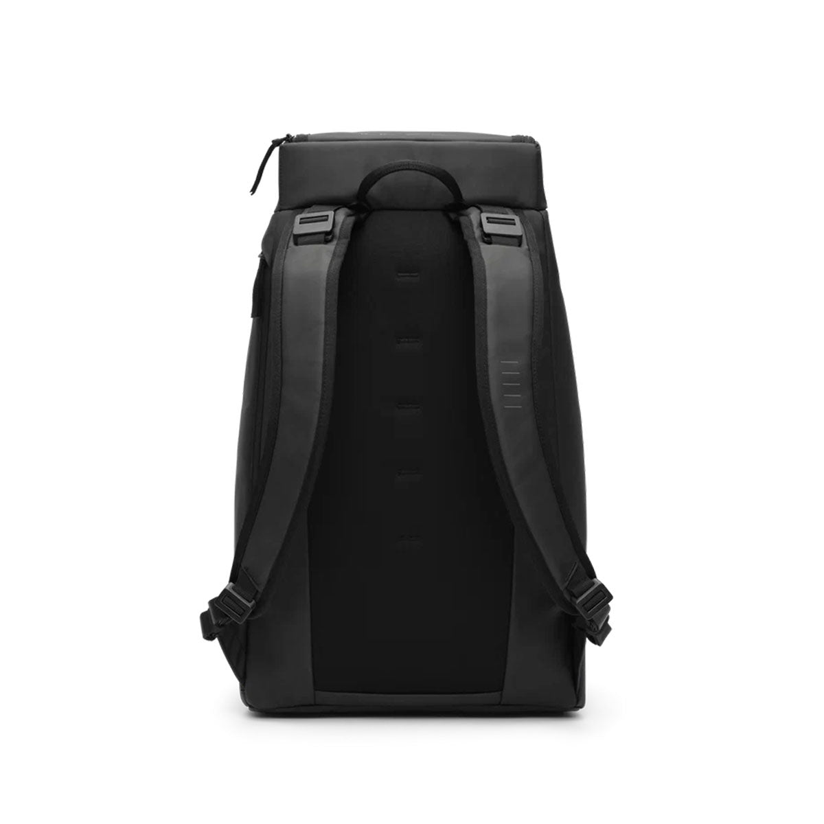 Db Journey : Hugger Backpack 30L : Black Out