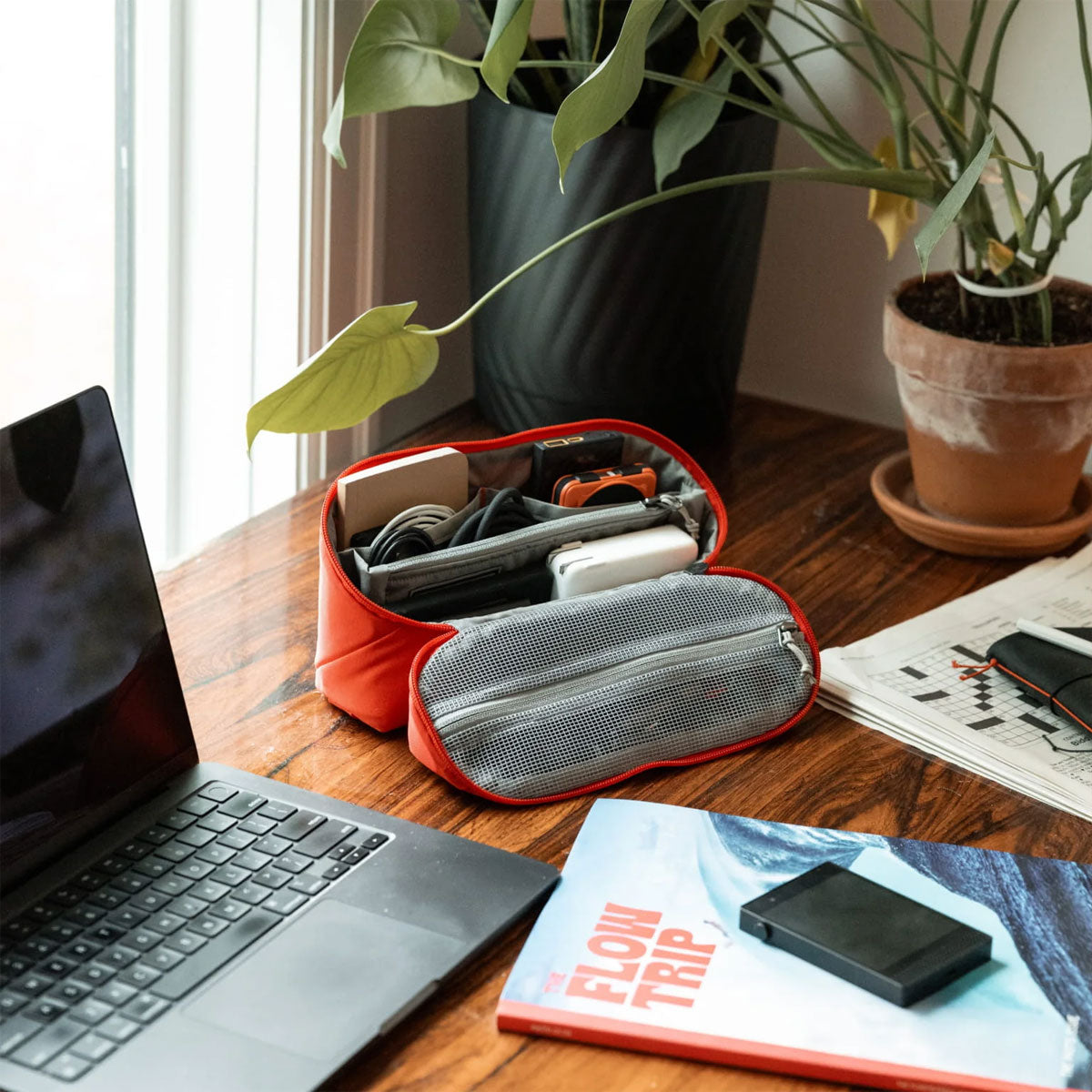 [PO] EVERGOODS : Civic Access Pouch 2L : Ultra Red