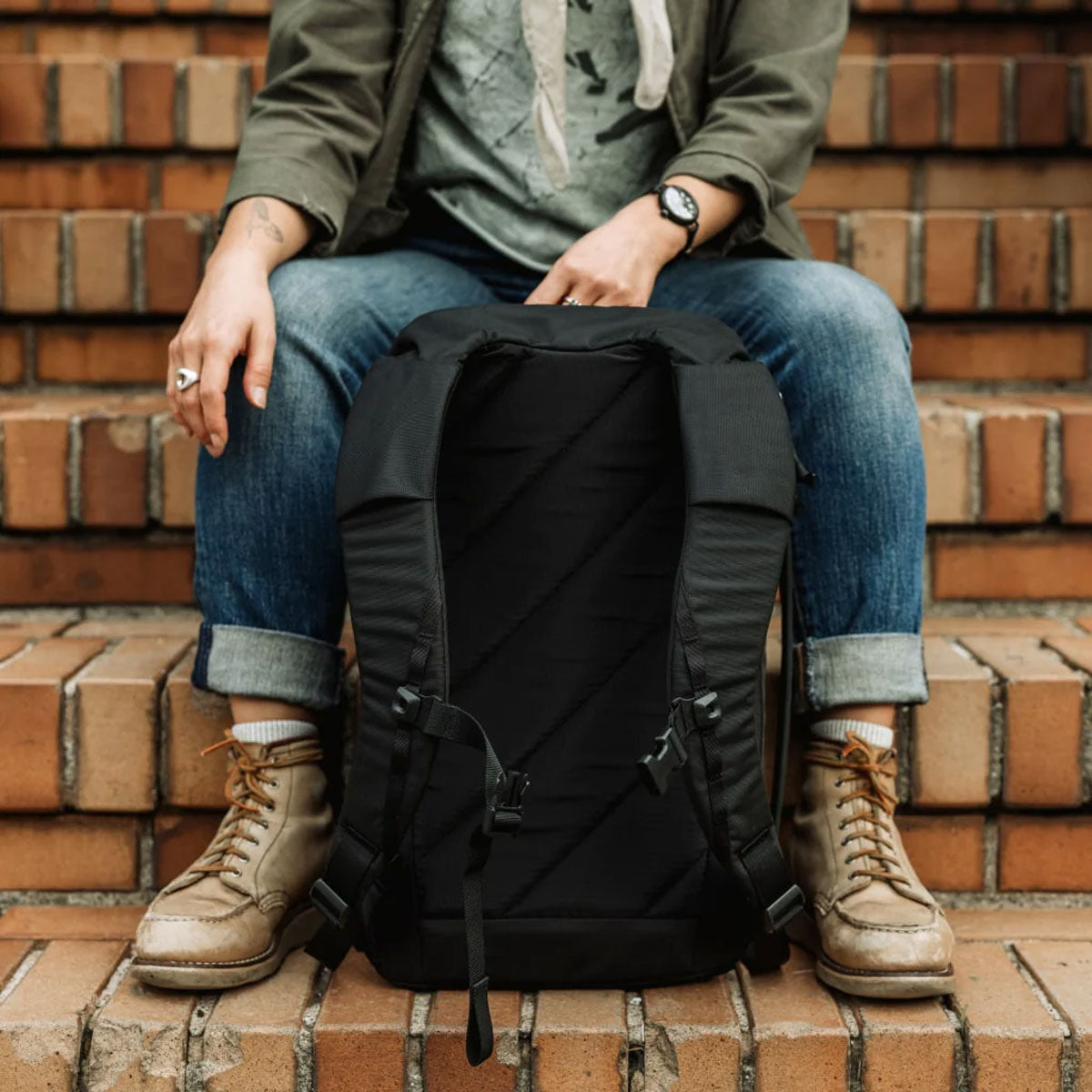 [PO] EVERGOODS : Civic Panel Loader 16L : Solution Dyed Black
