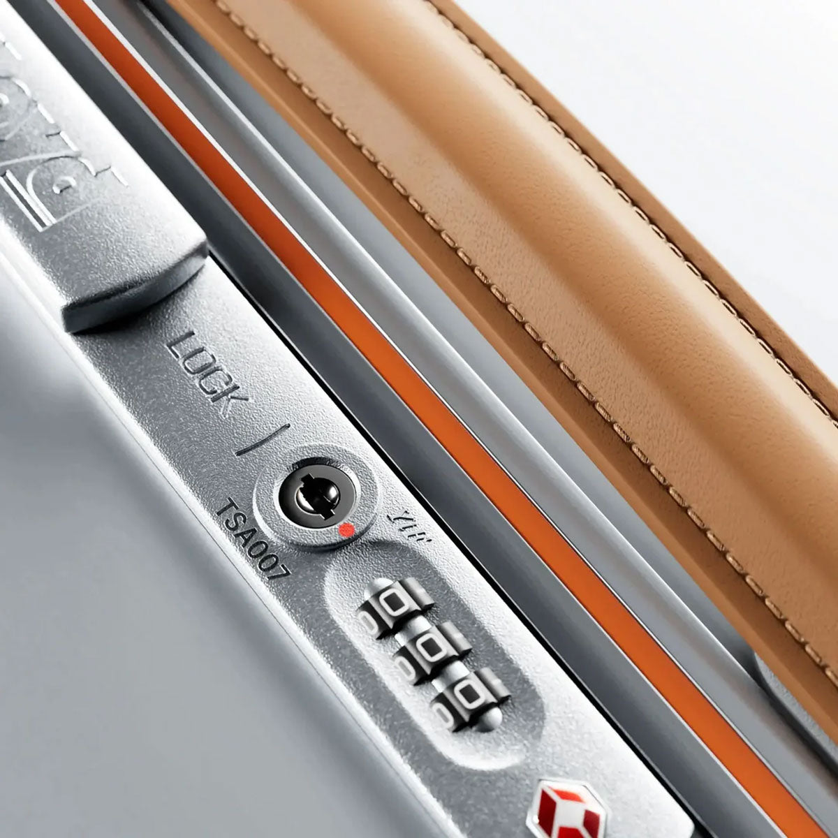 Floyd : Cabin Luggage 41L : Aluminum