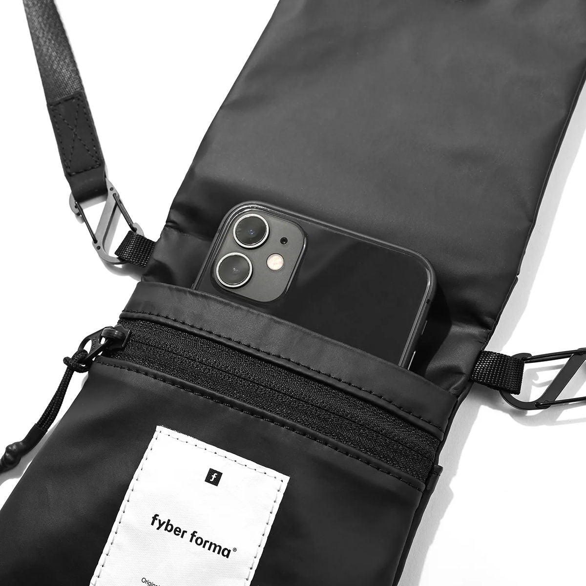 Fyber Forma : LAYR Mobile Sacoche : Black