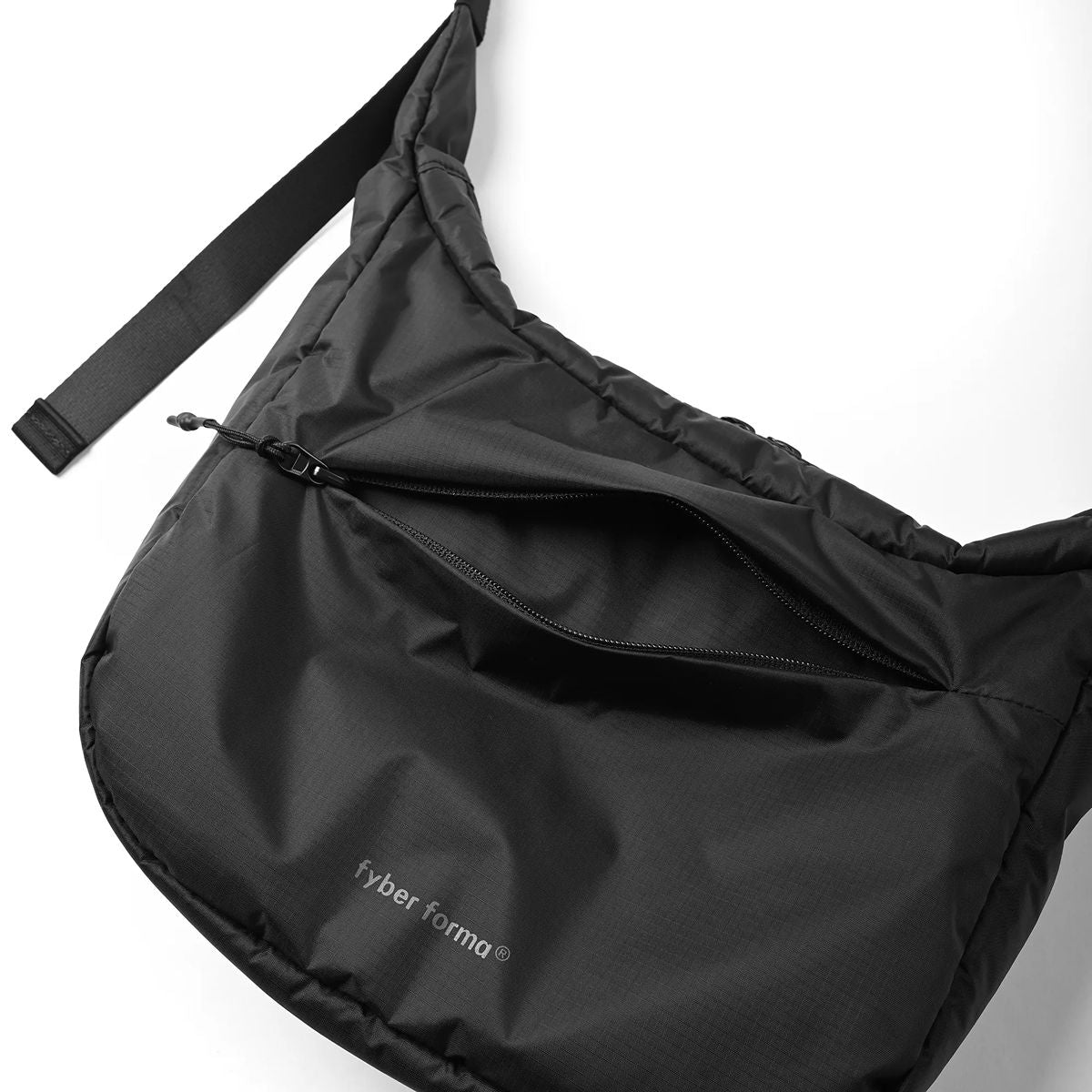 [PO] Fyber Forma : Puff Cross Padding Bag 5L : Black