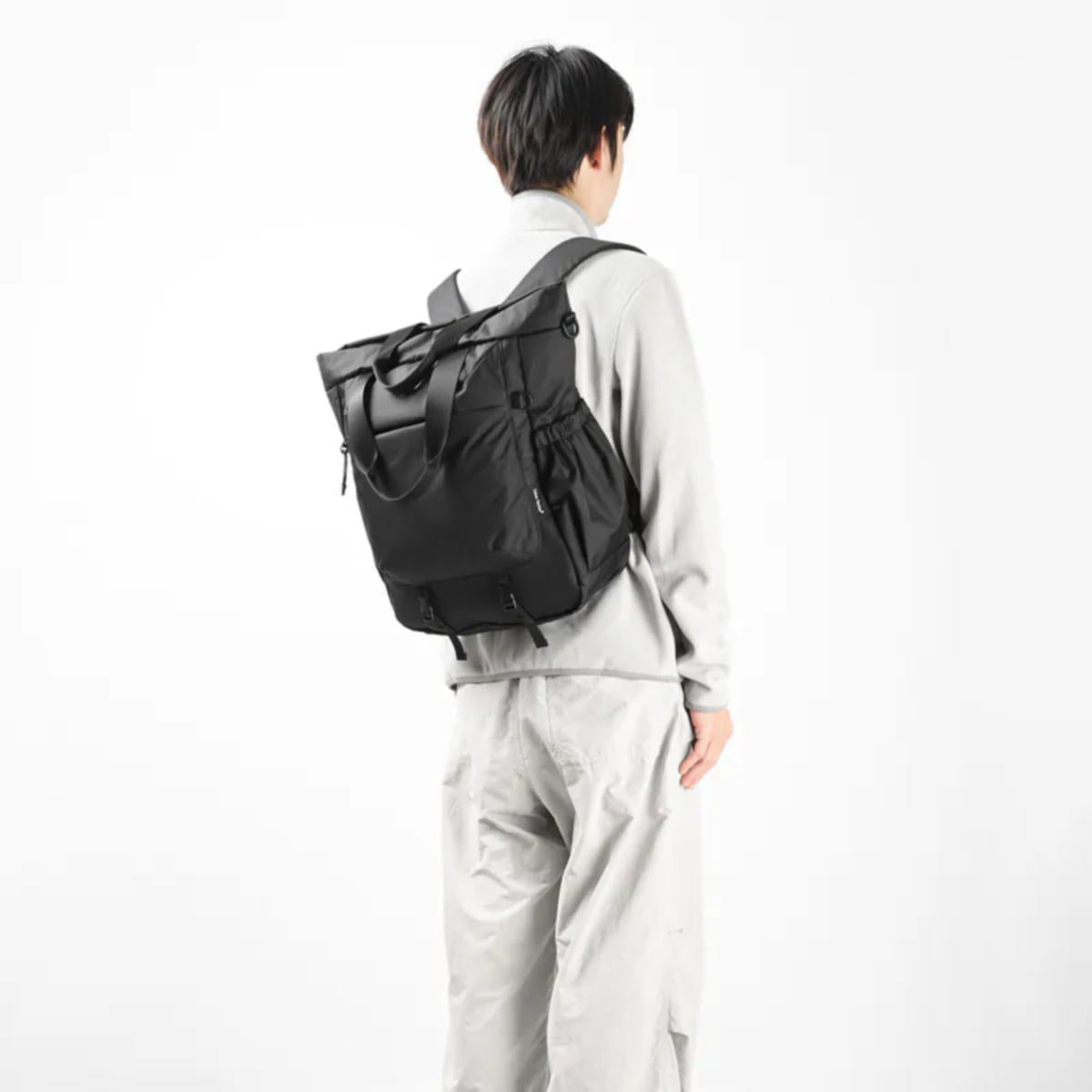 Fyber Forma : Rover 3-Way Backpack 18L : Black