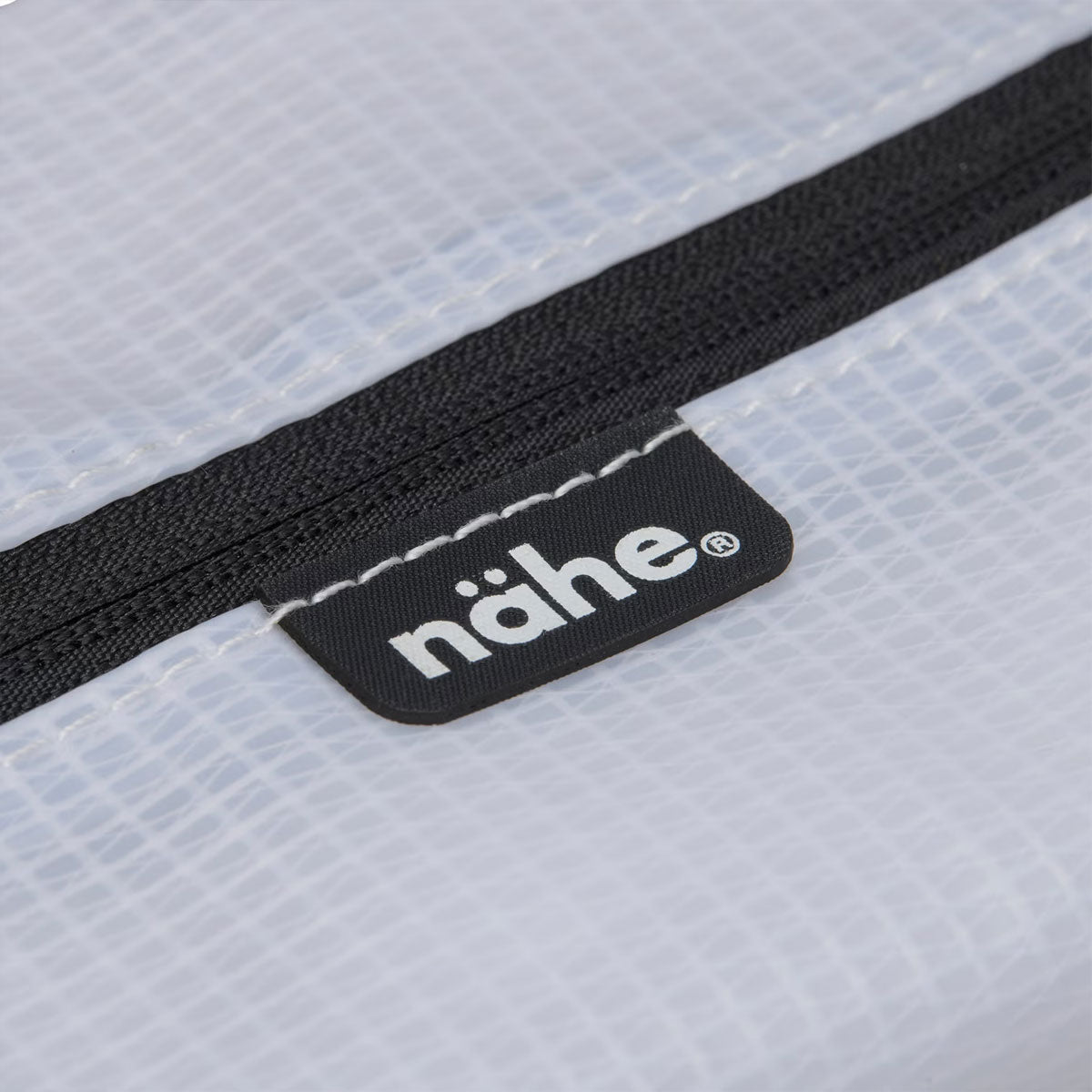 Nähe : Soft Grid Pouch L : Clear