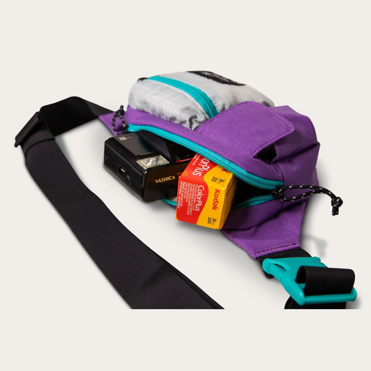 Long Weekend : Monterey Sling : Black