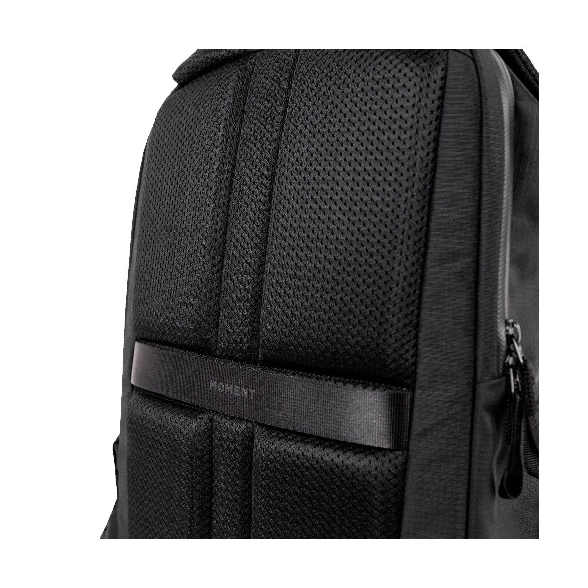 Moment : Everything Backpack : Black