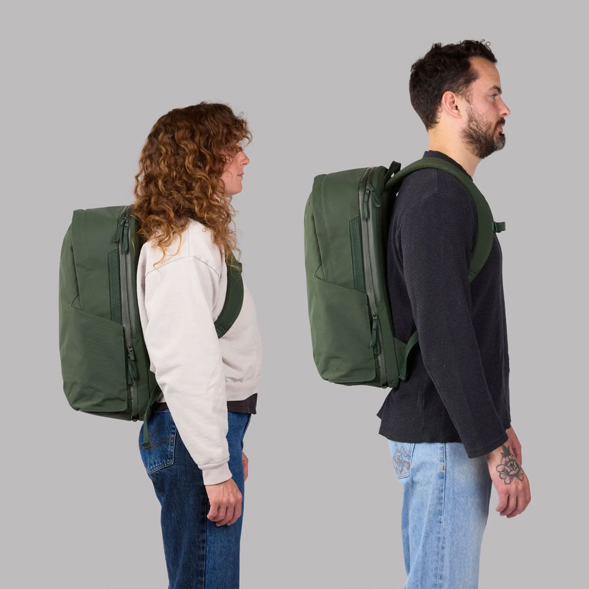 Moment : Everything Travel Pack 28L : Navy