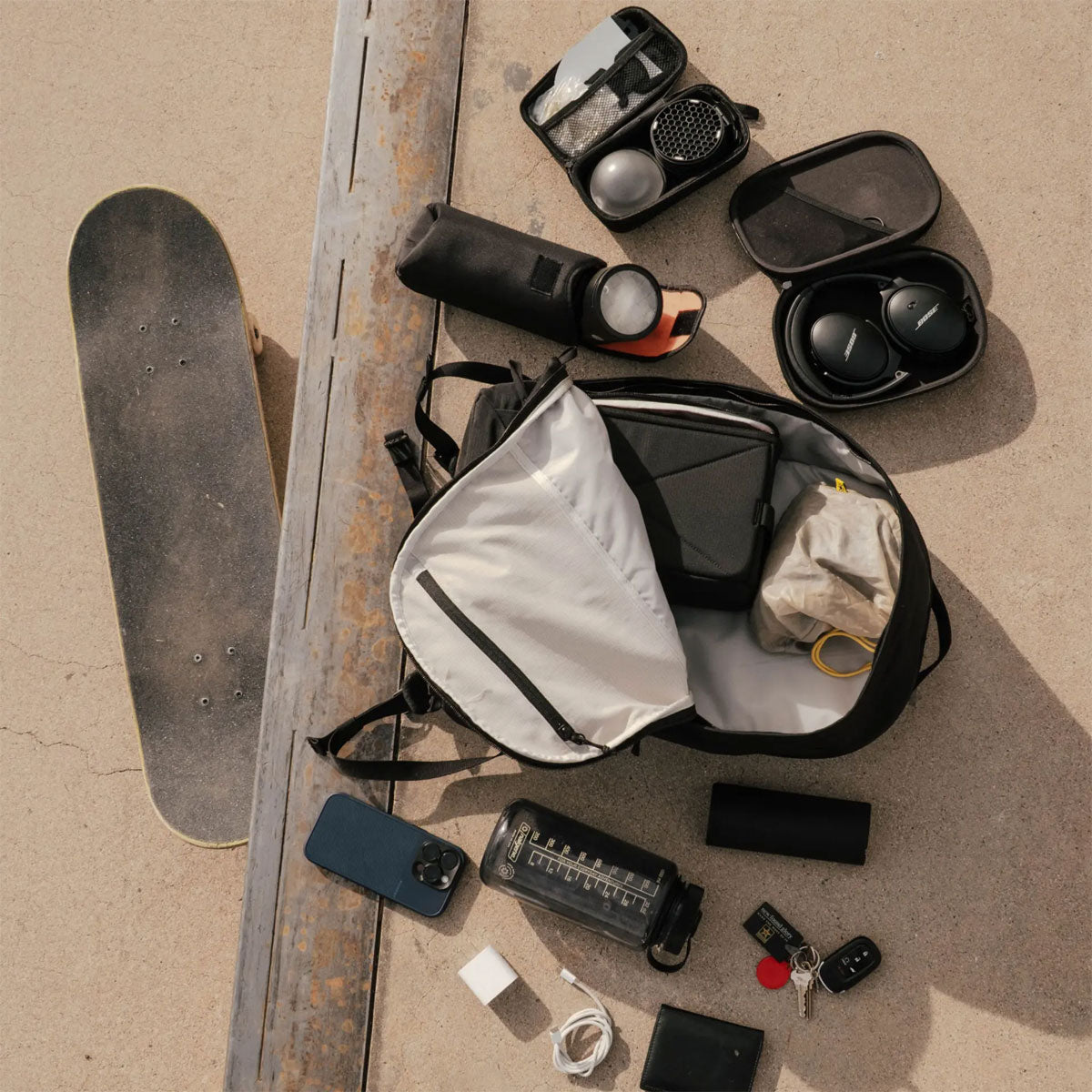 Moment : Everything Backpack : Black