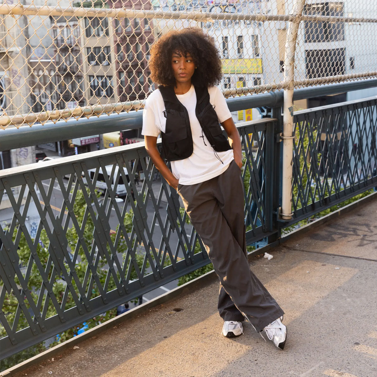 Moment : Exposure Vest 10L : Black