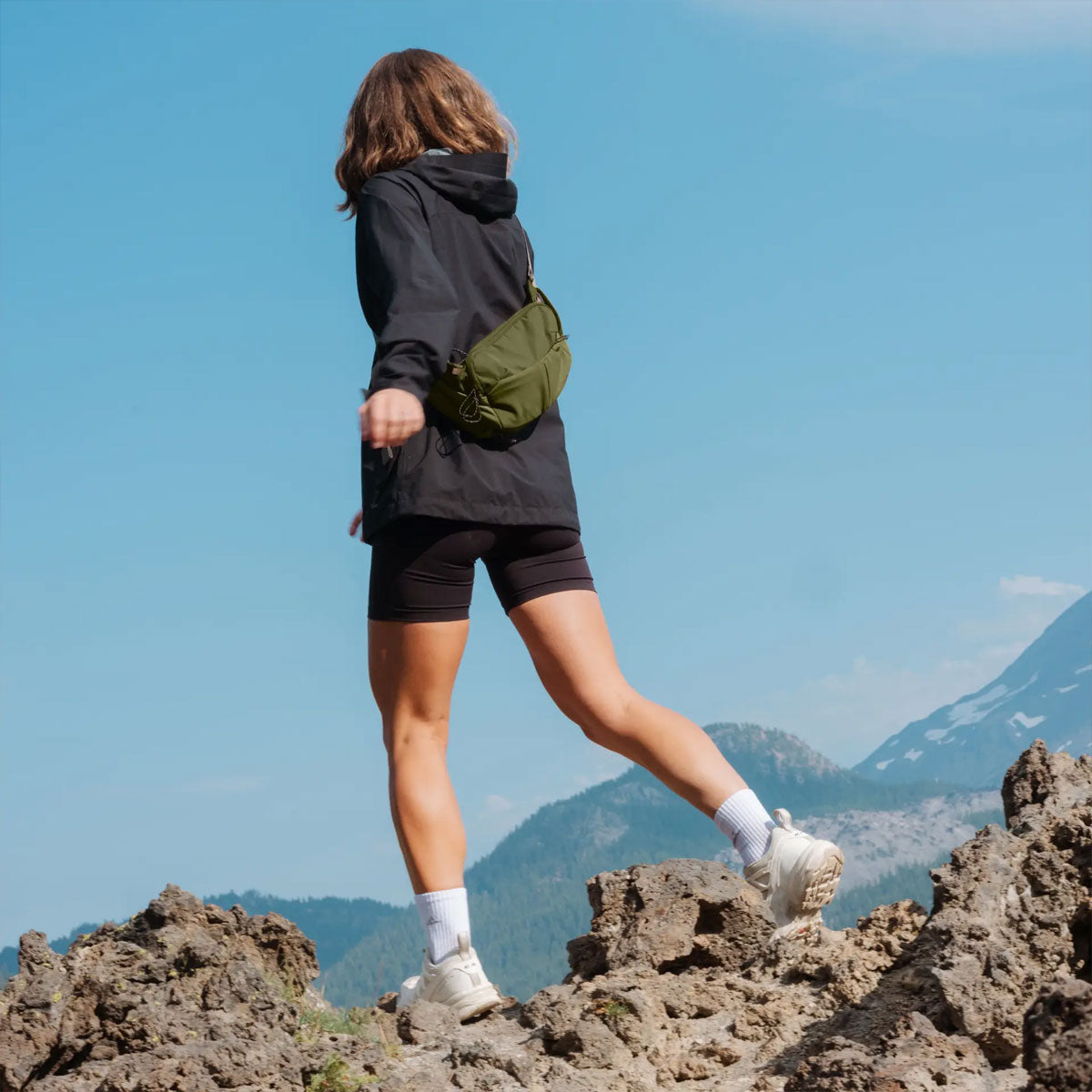 Moment : Slate 4L Camera Sling : Moss