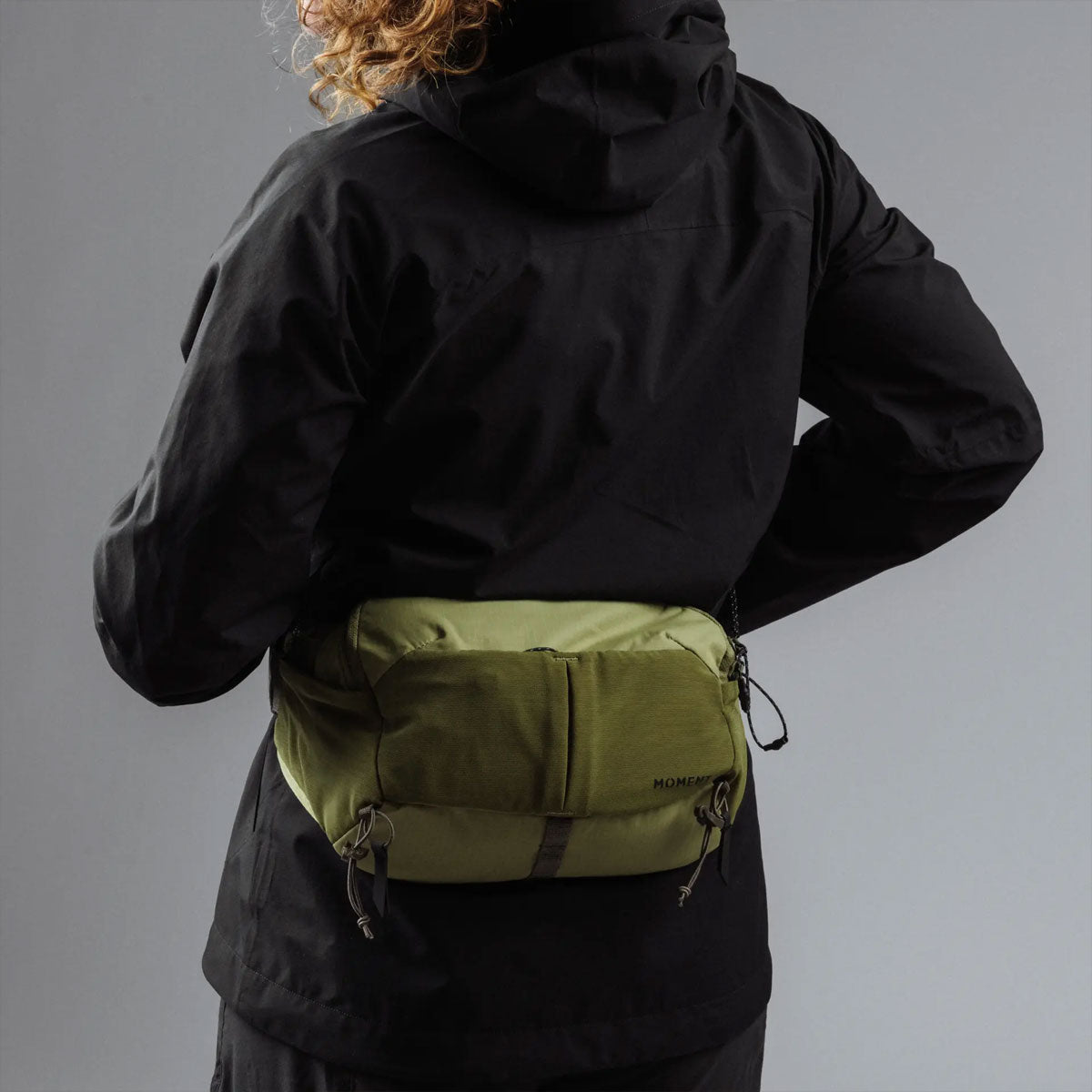 Moment : Slate 4L Camera Sling : Moss