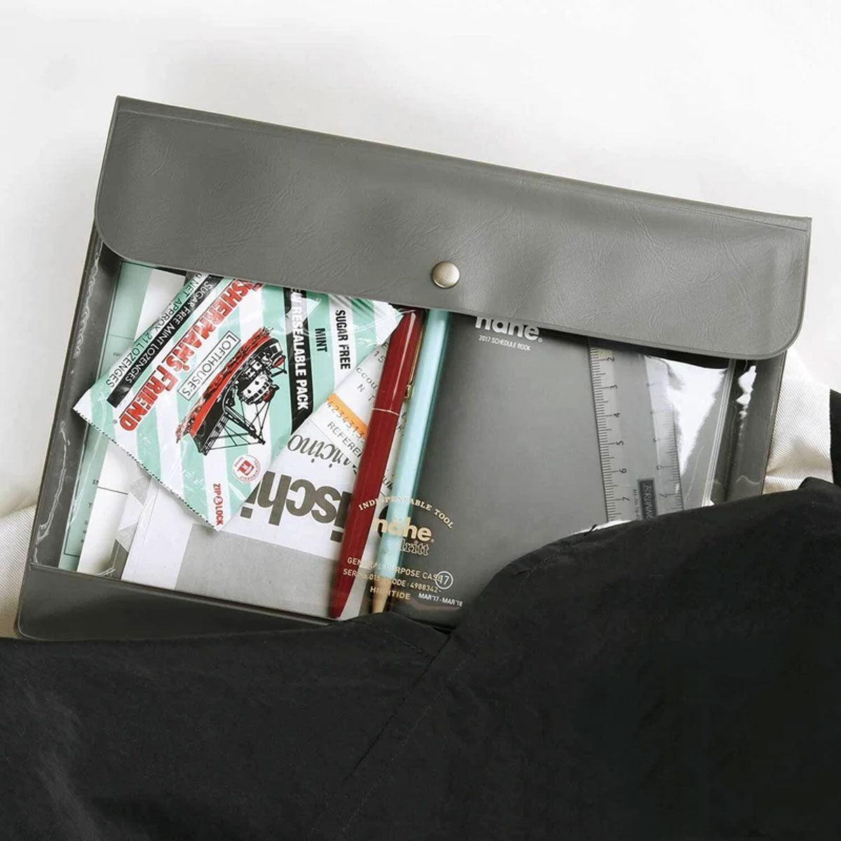 Nähe : General Purpose Case A4 : Clear Brown