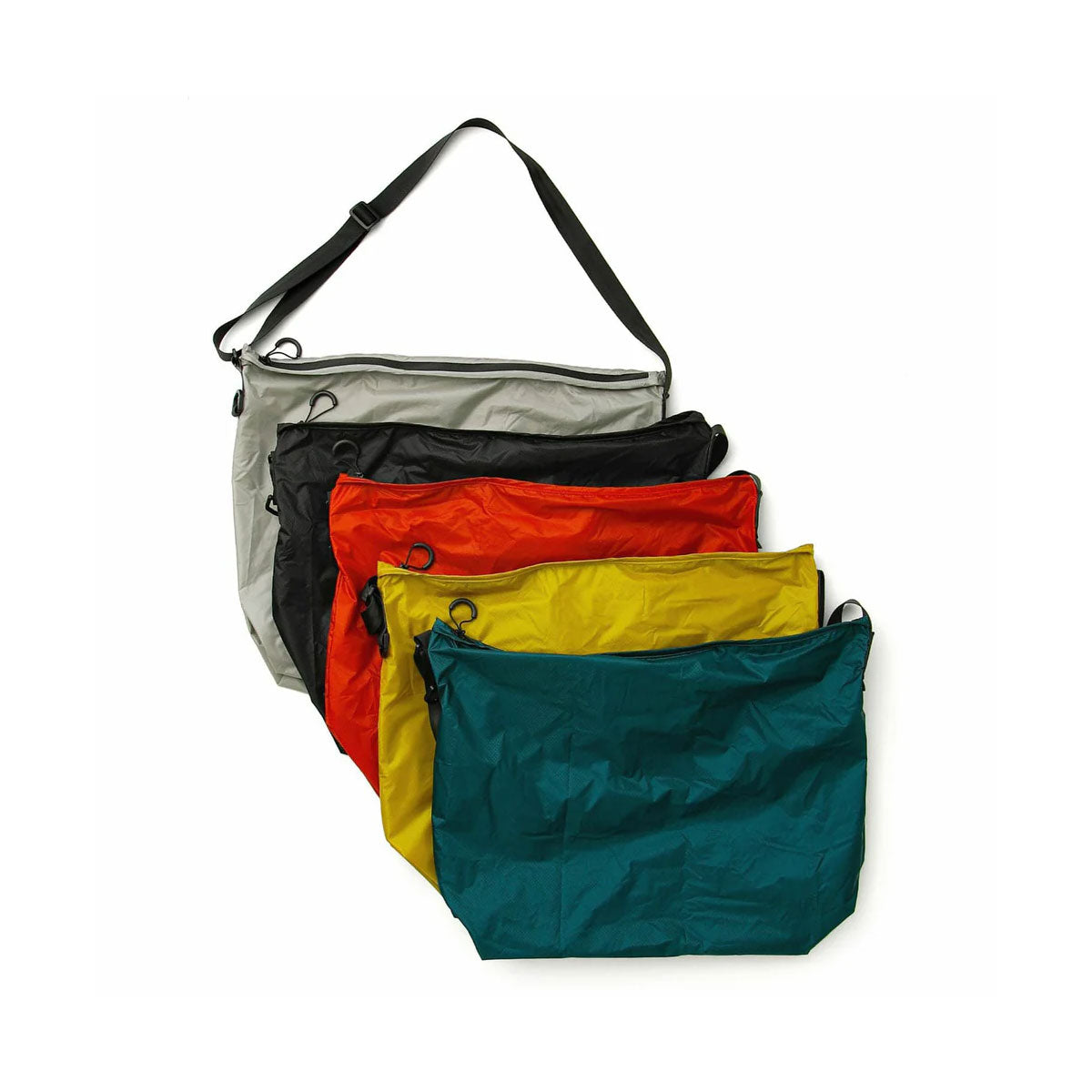 Nähe : Packable Shoulder Bag : Black