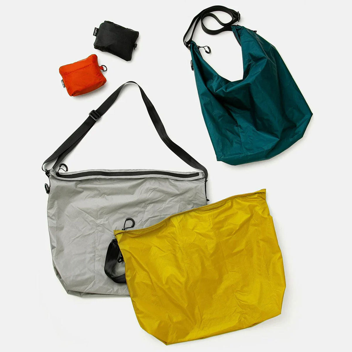 Nähe : Packable Shoulder Bag : Black