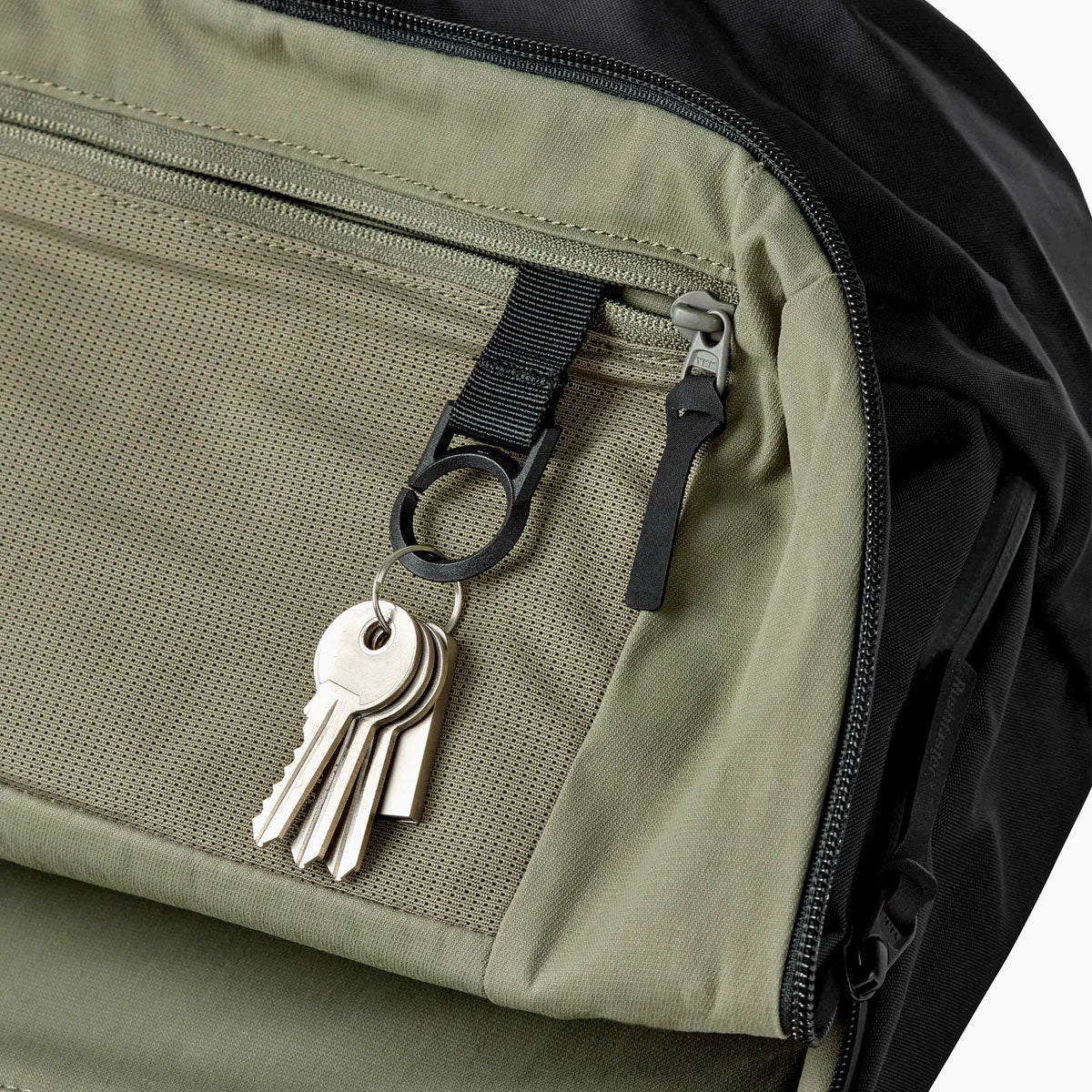 Rushfaster : EDC Backpack 20L : Black