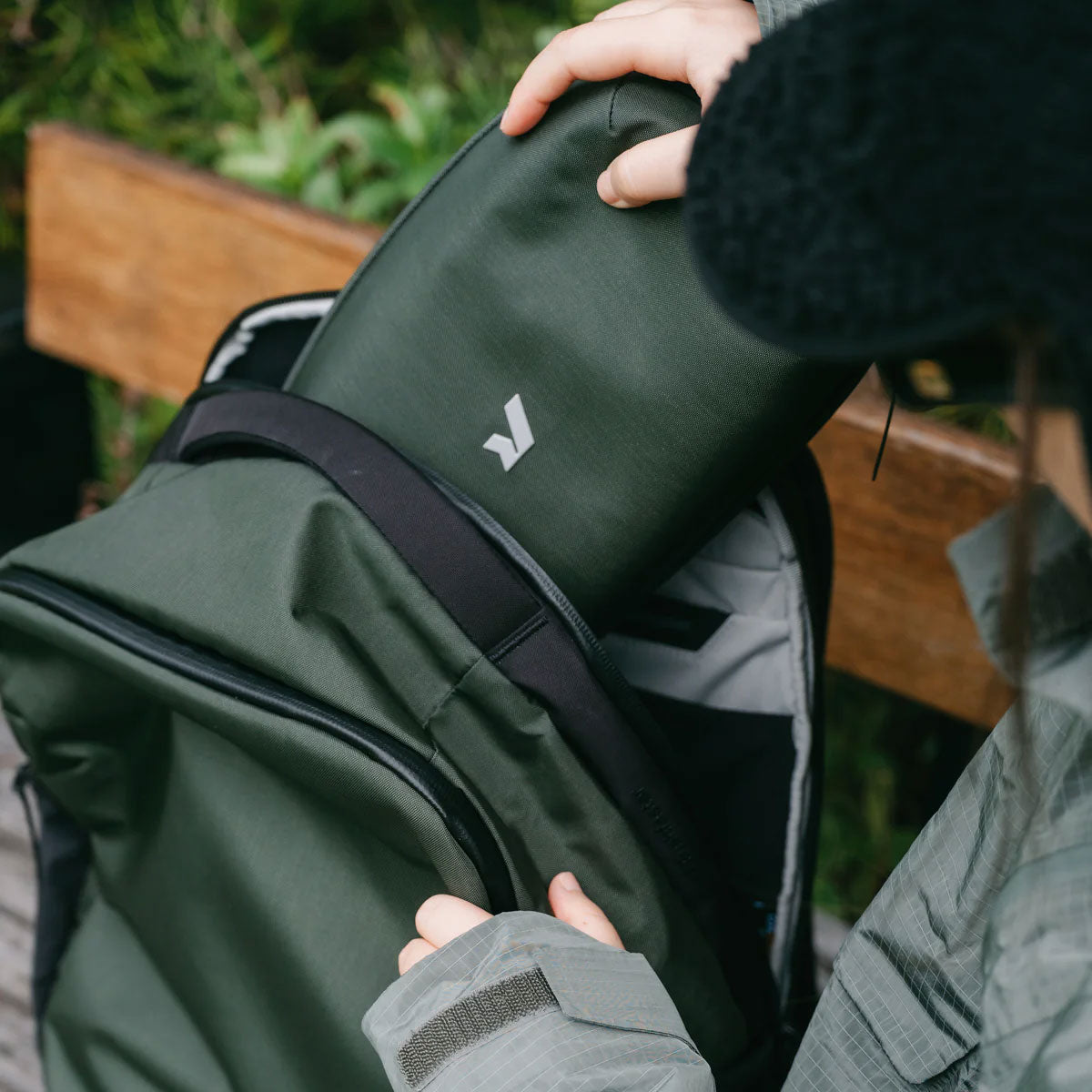 Rushfaster : Essential Tech Pouch : Black
