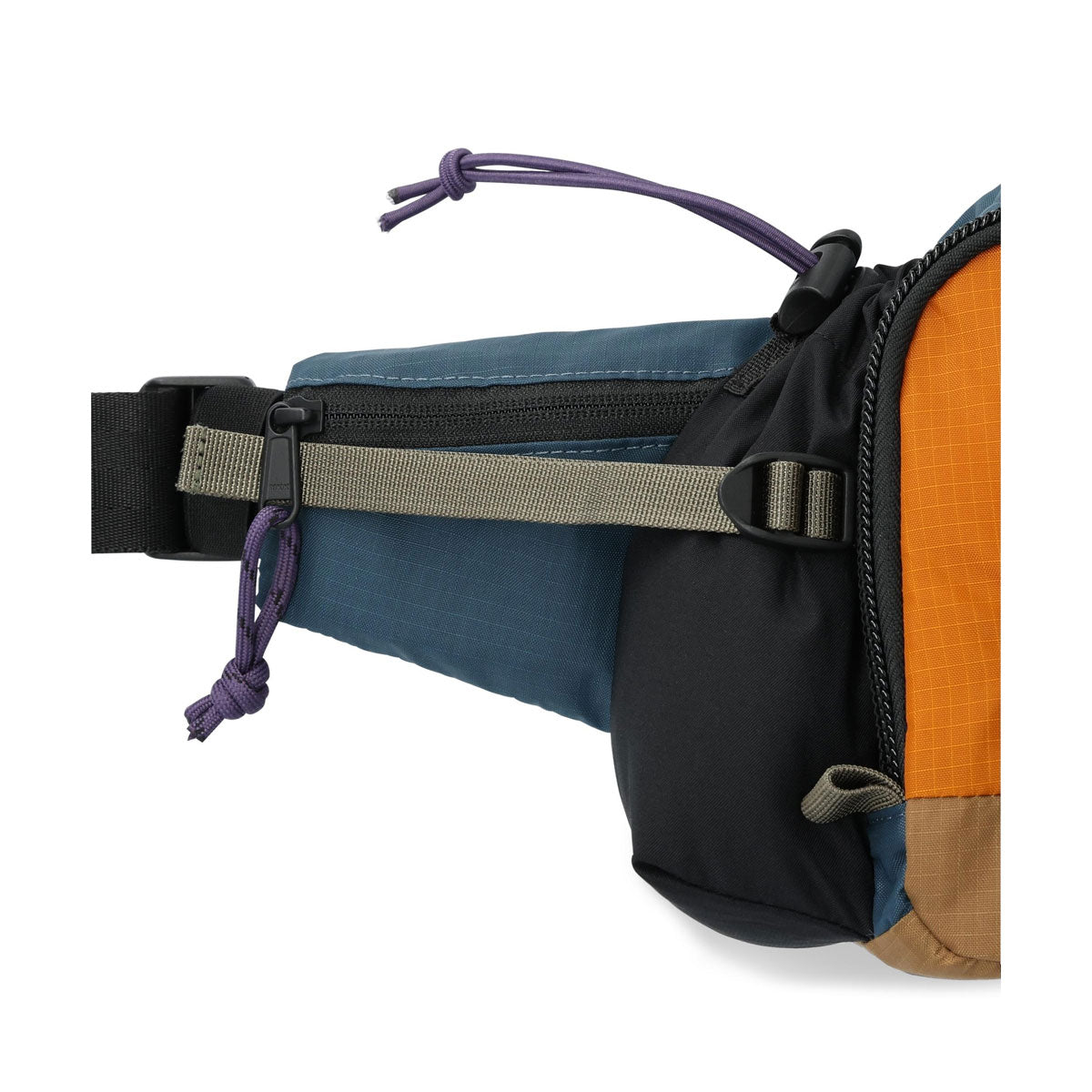 Topo Designs : Mountain Hydro Hip Pack : Black/Neutral