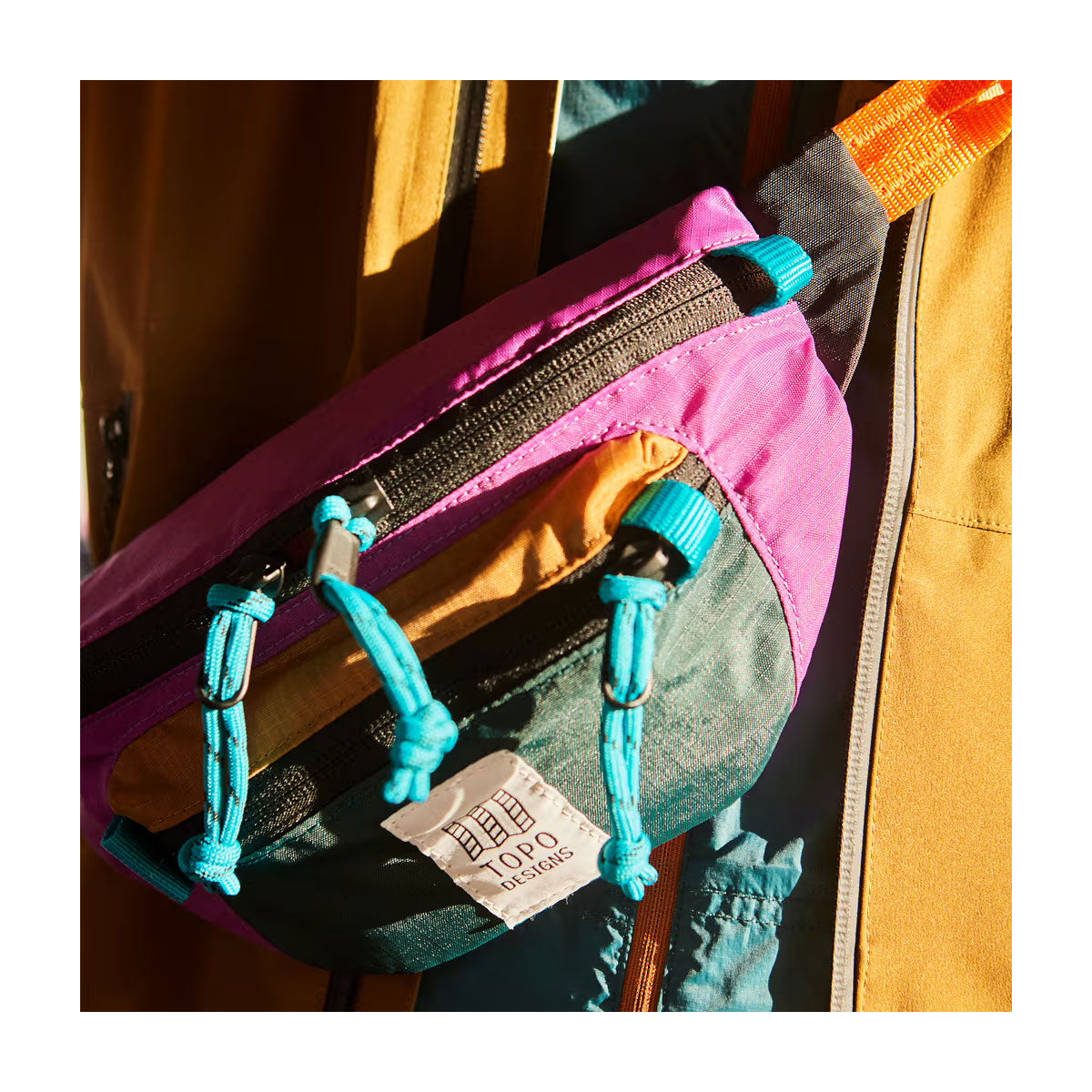 Topo Designs : Mountain Waist Pack : Loganberry/Bone White