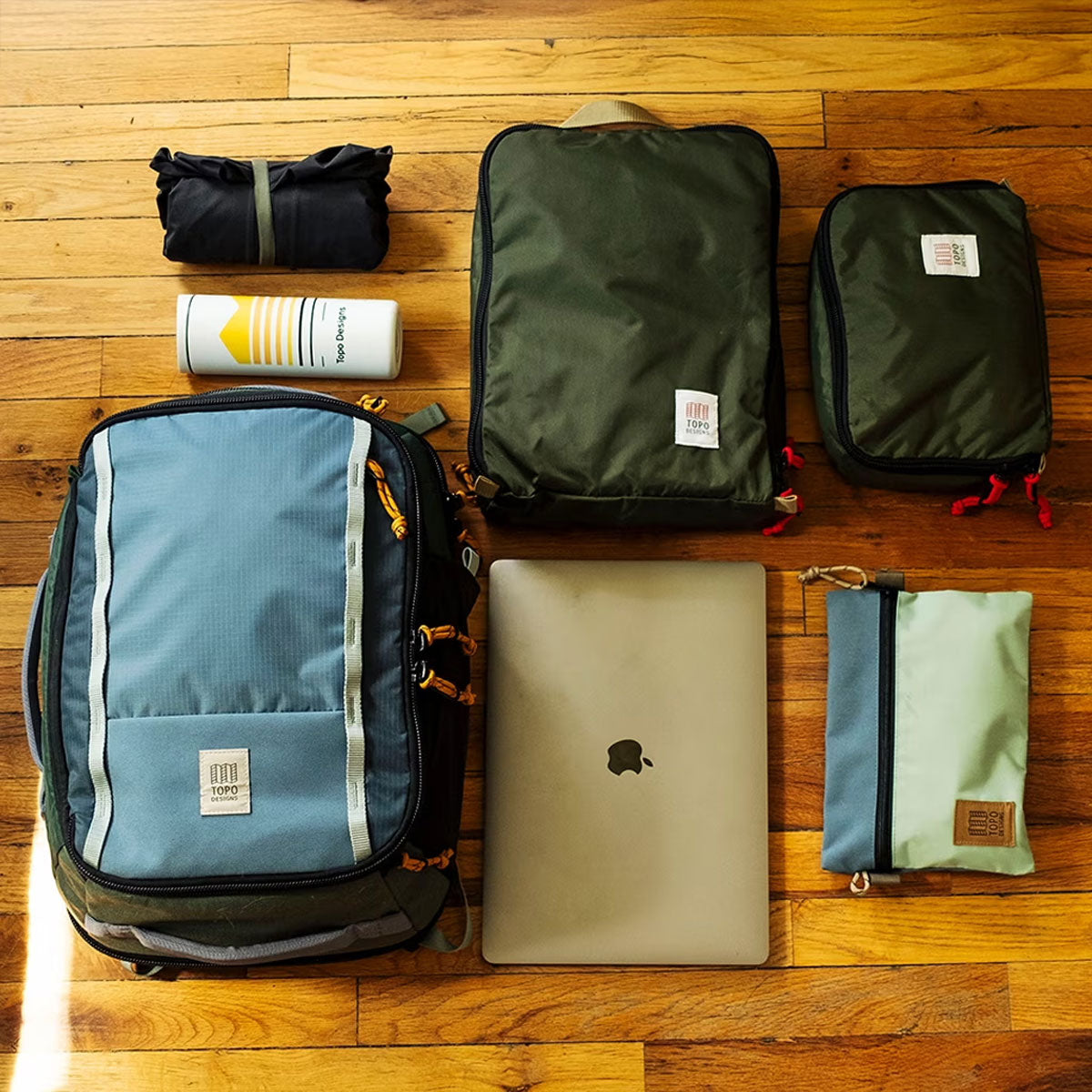 Topo Designs : Global Travel Backpack : Navy/Sahara