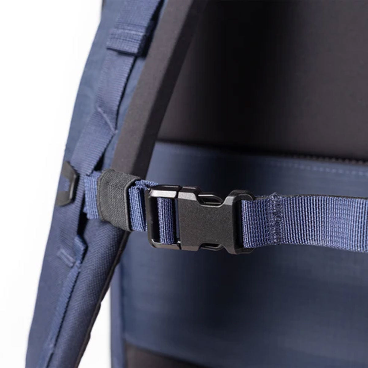 Topo Designs : Global Travel Backpack : Navy/Sahara